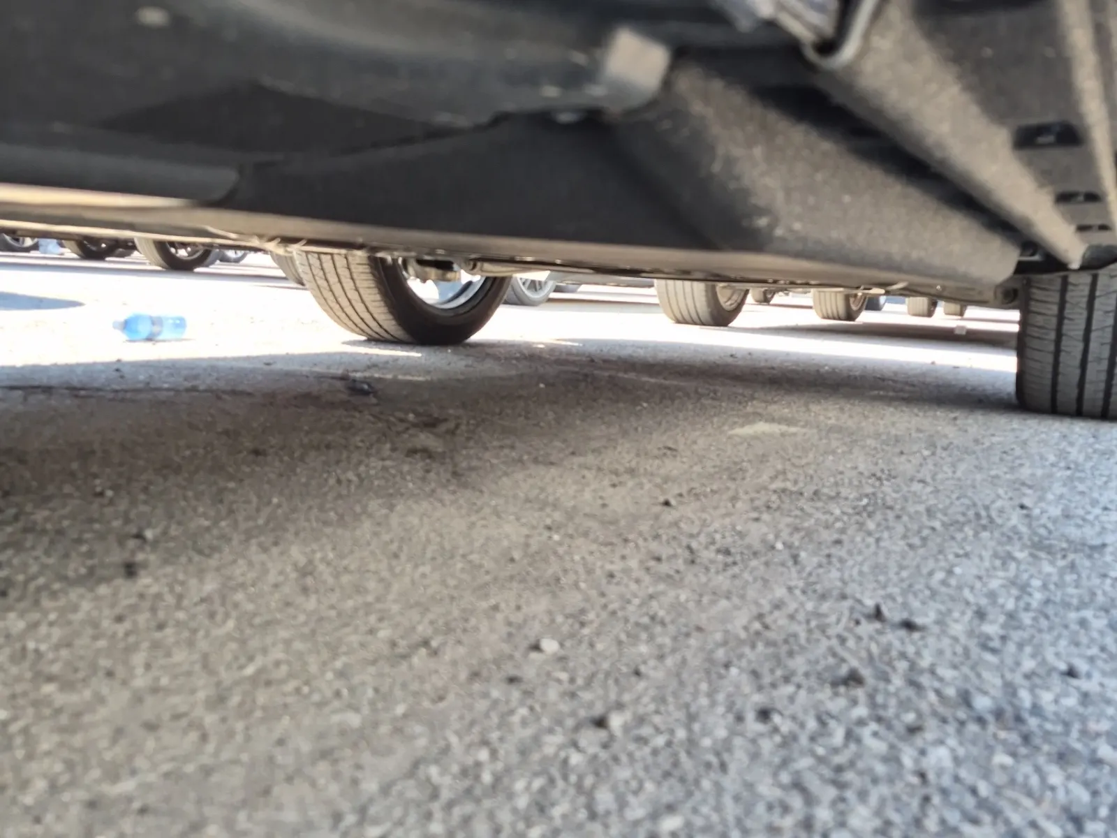 Undercarriage - Passenger Photo