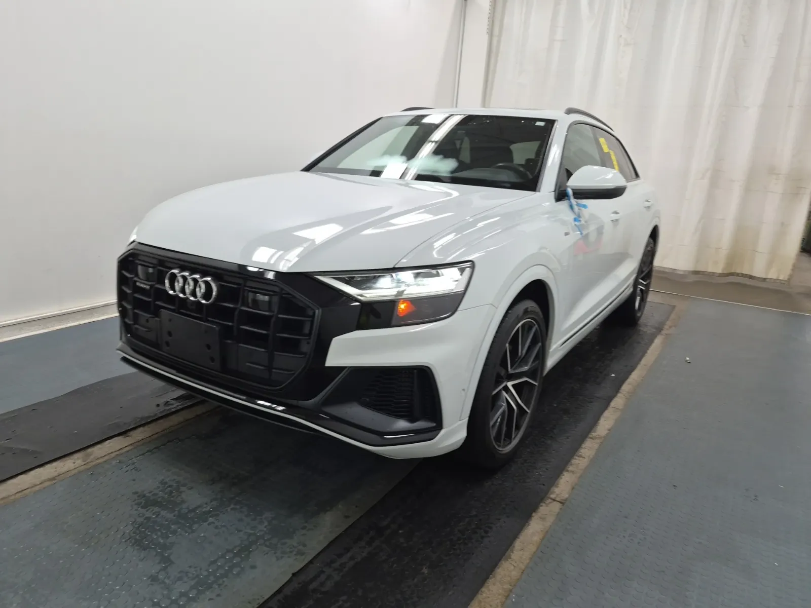 2020 Audi Q8