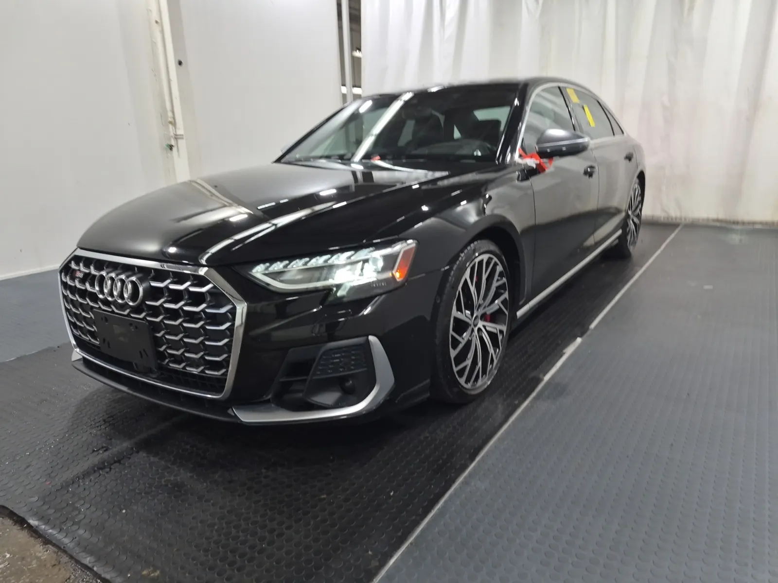 2022 Audi S8