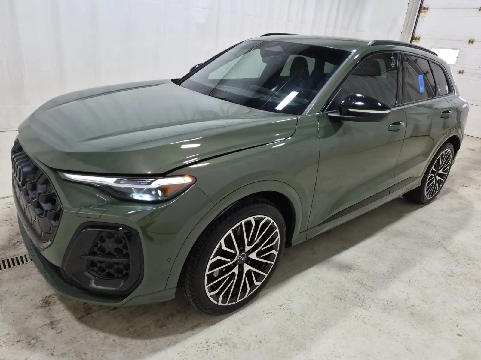 2025 Audi SQ5