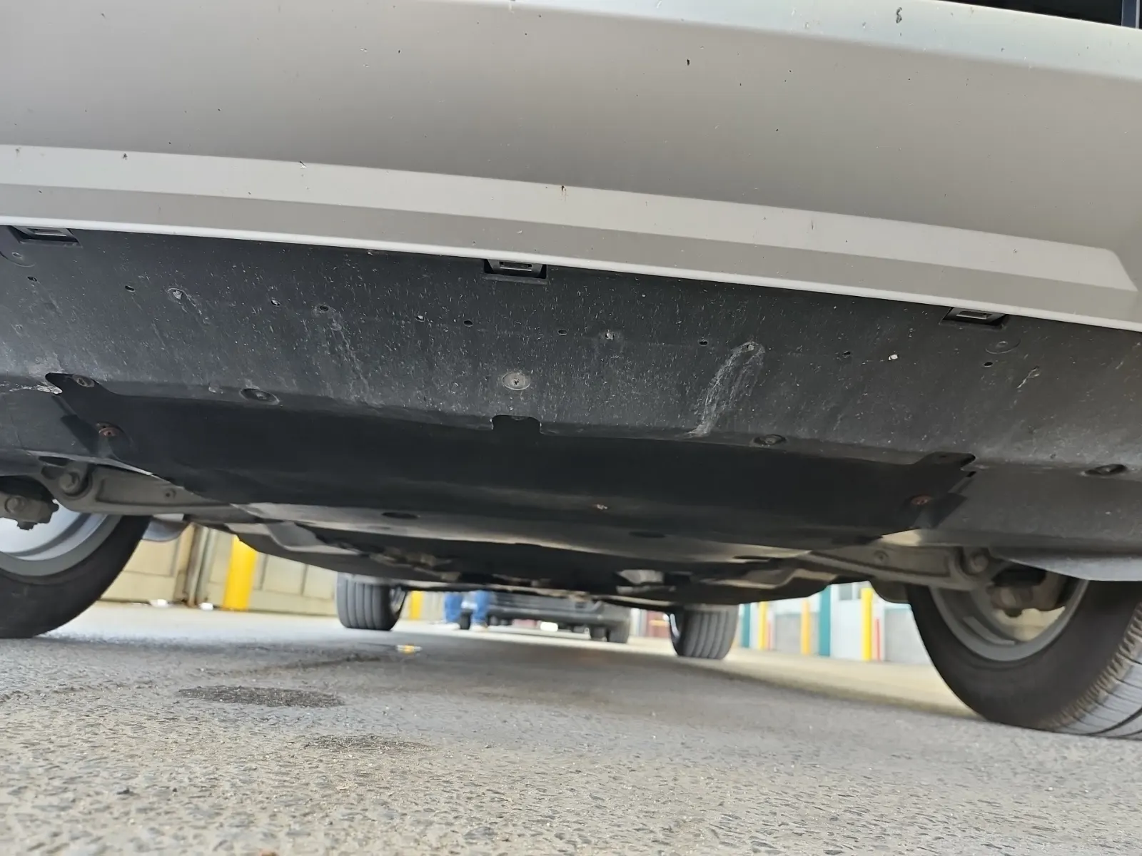 Undercarriage - Front Photo