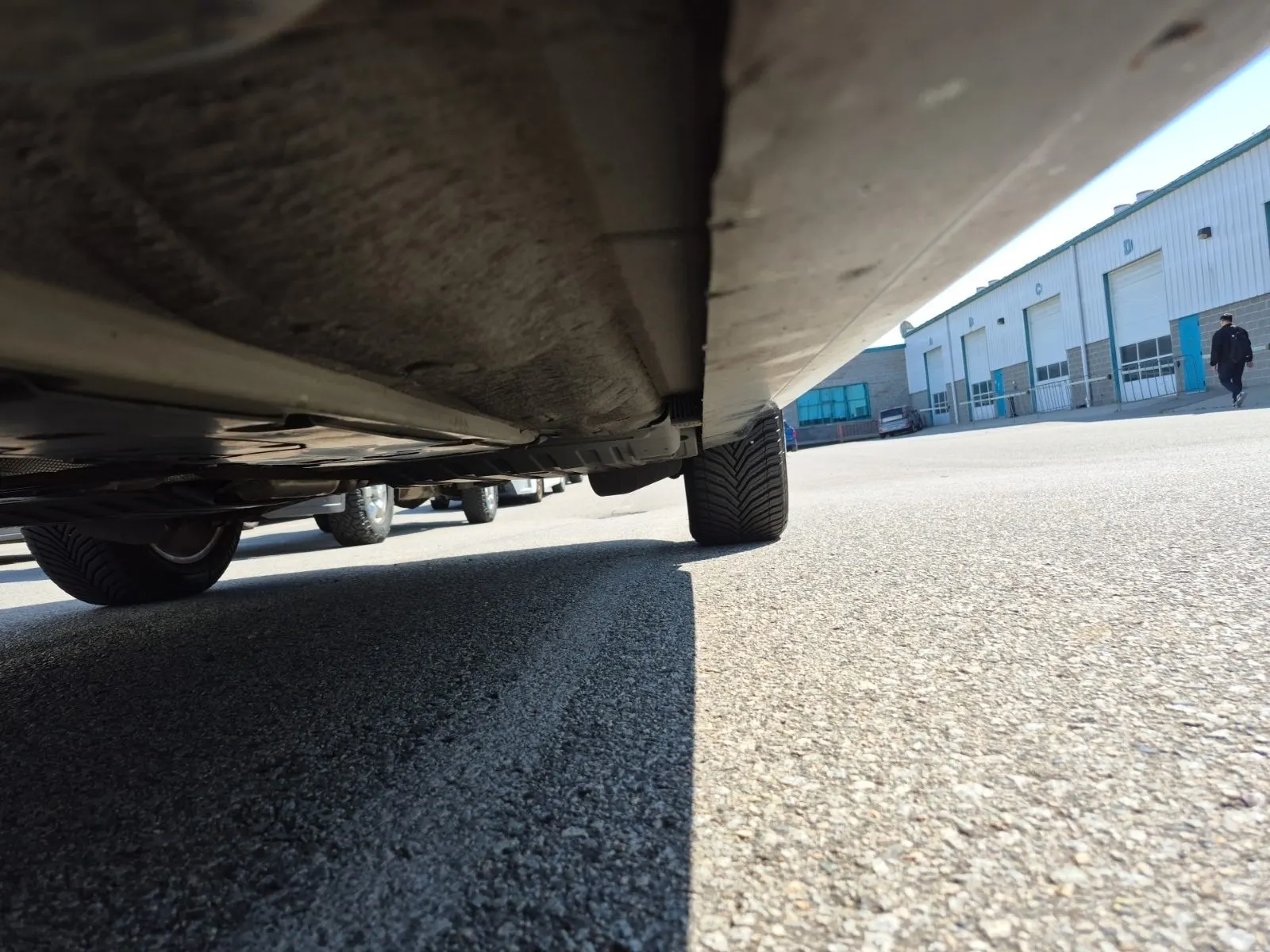 Undercarriage - Driver Photo