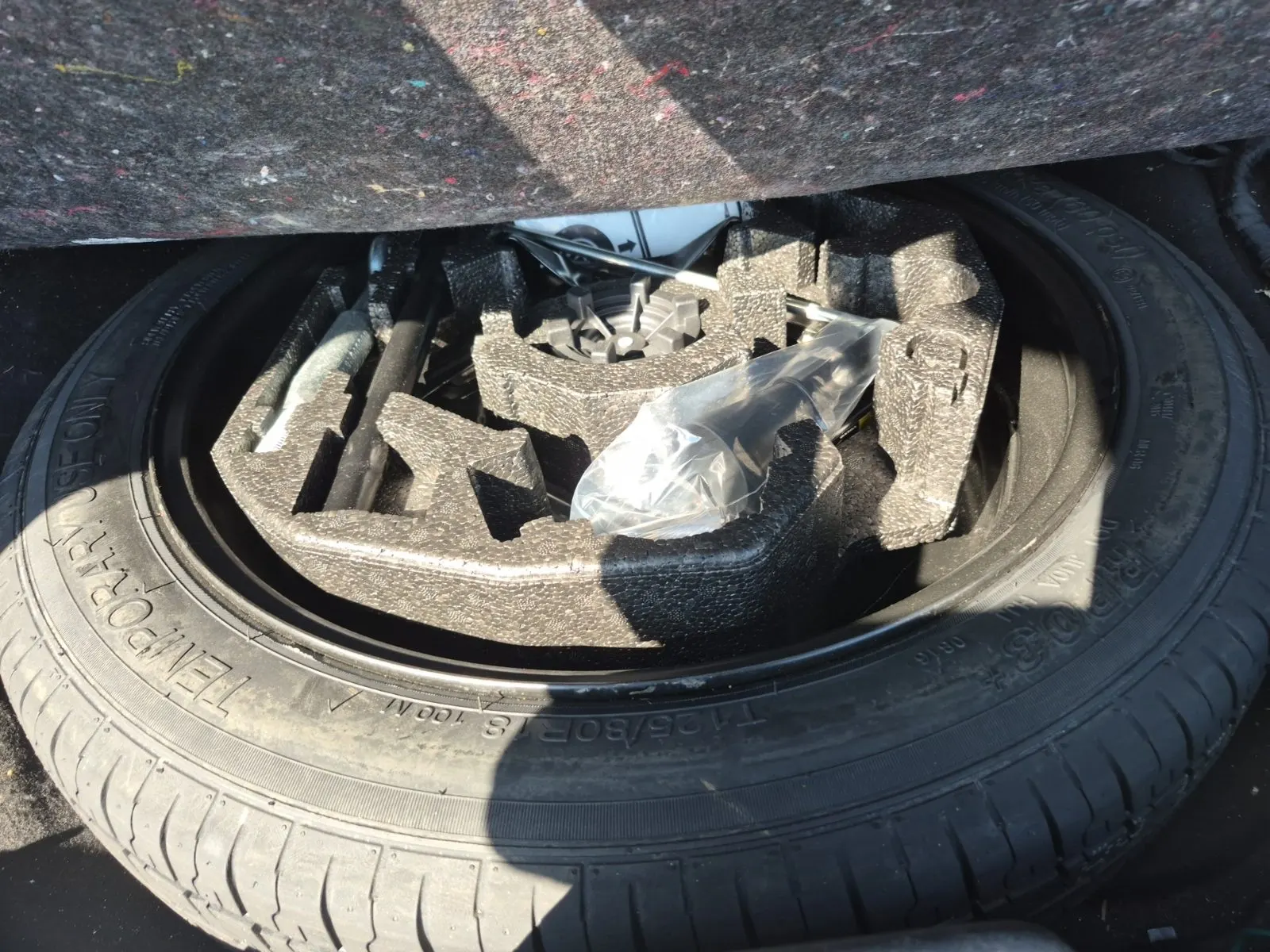 Spare Tire & Wheel Photo