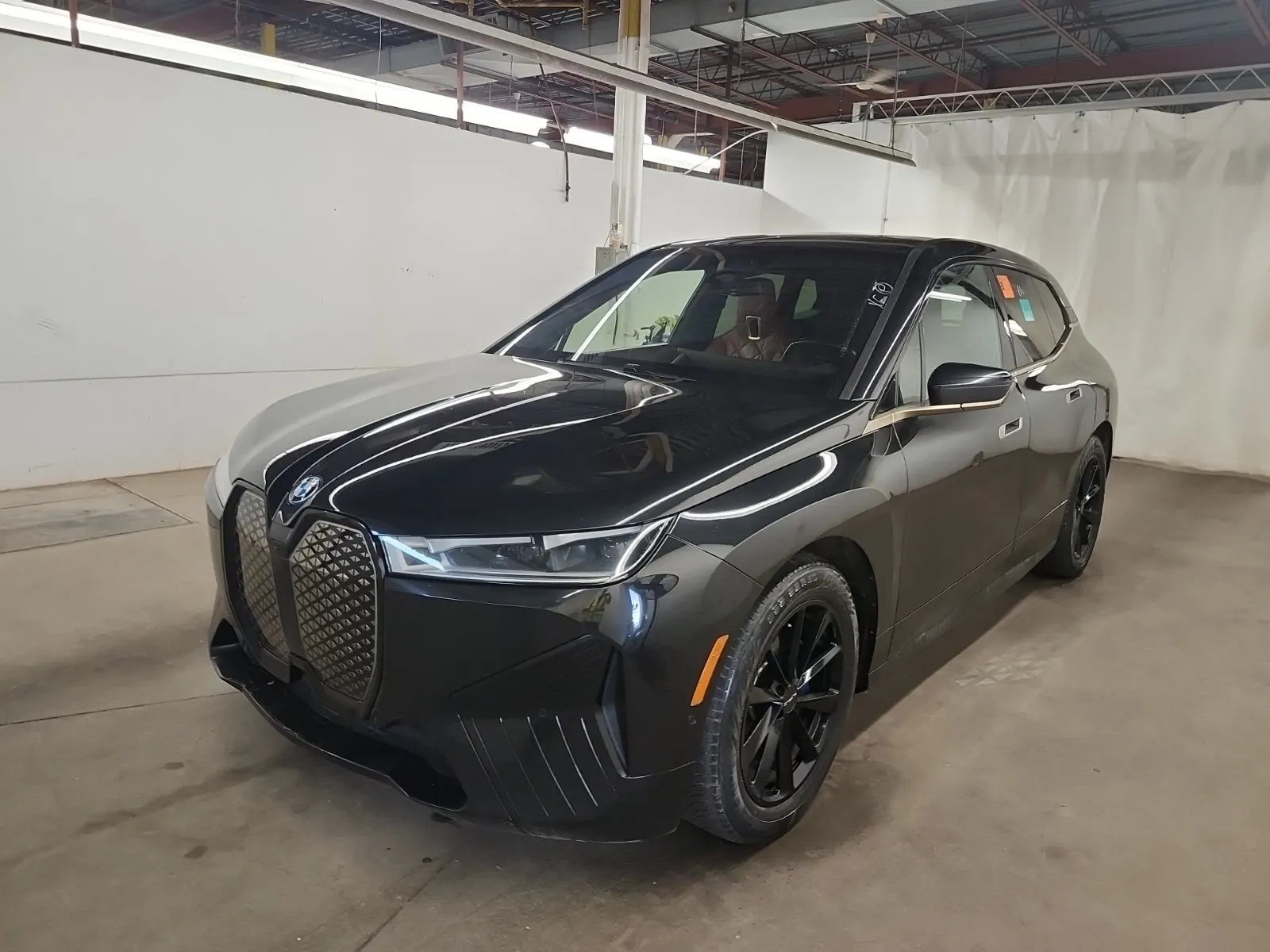 2023 BMW iX
