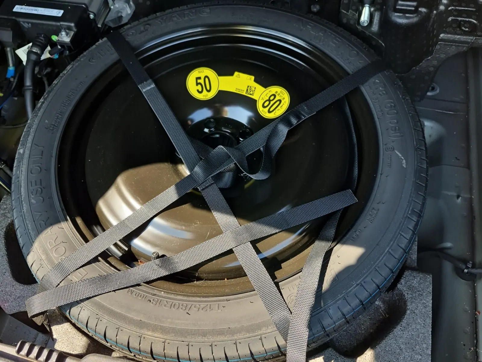 Spare Tire & Wheel Photo