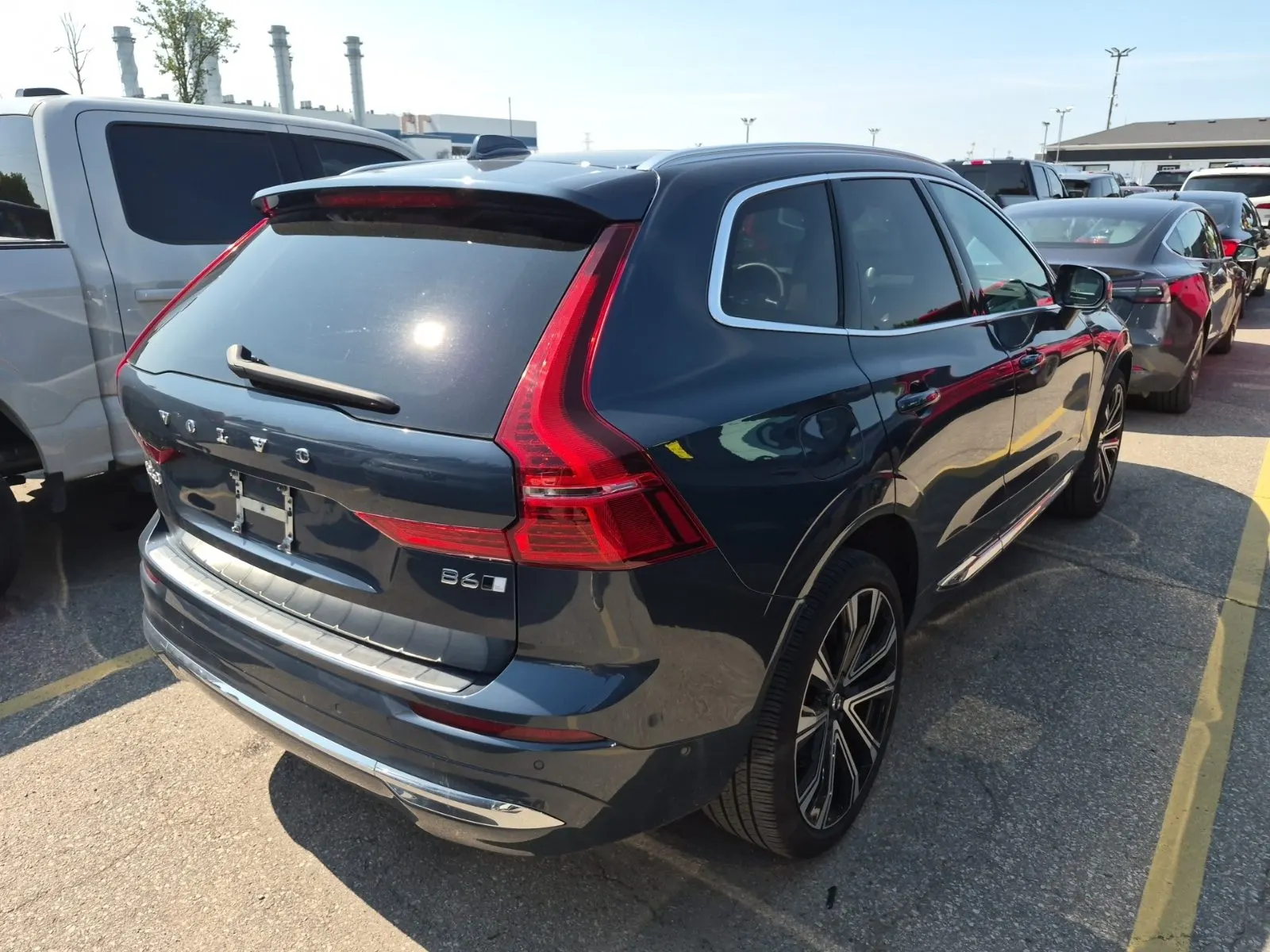 Passenger Rear 3/4 Photo