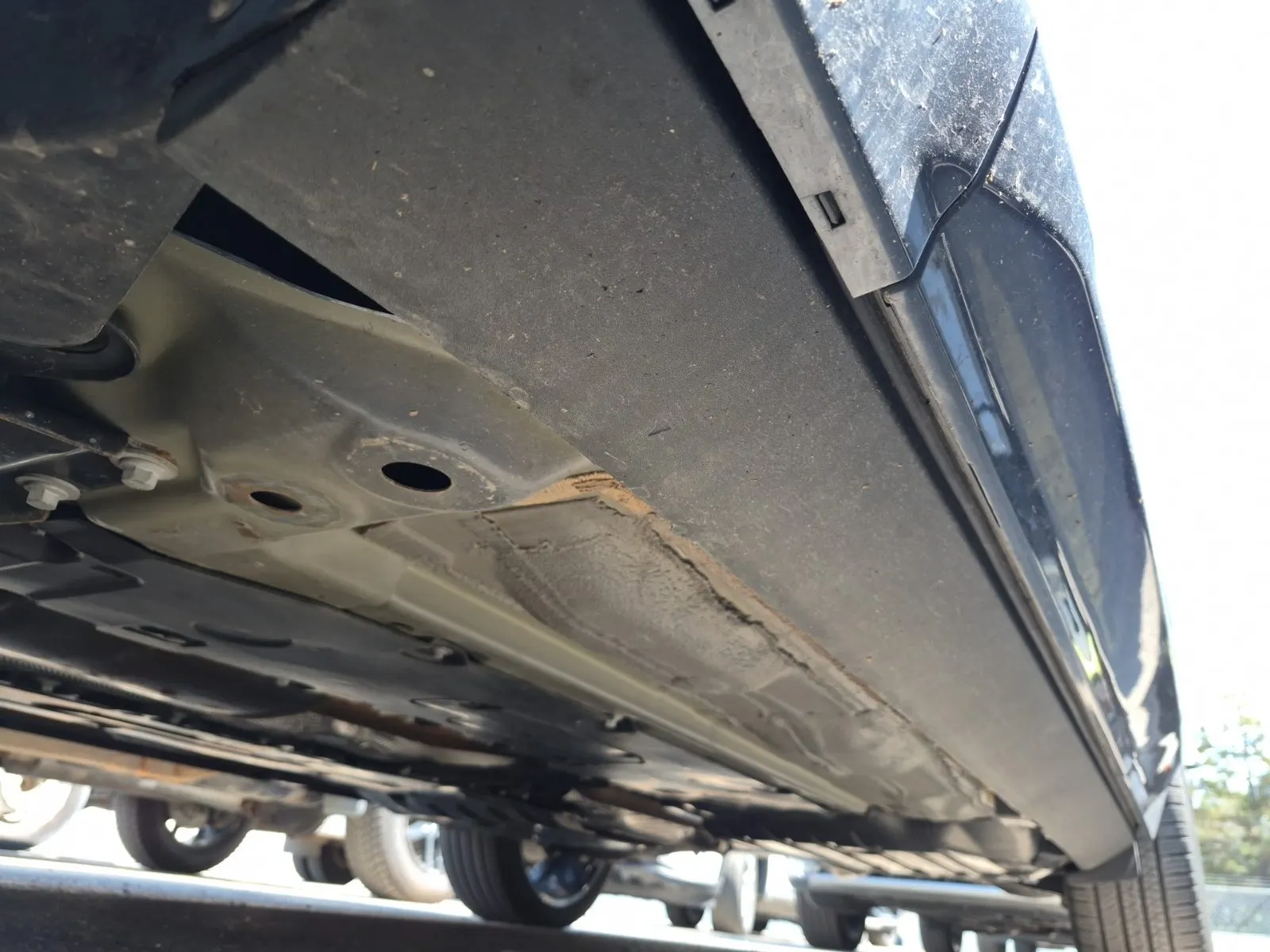 Undercarriage - Driver Photo
