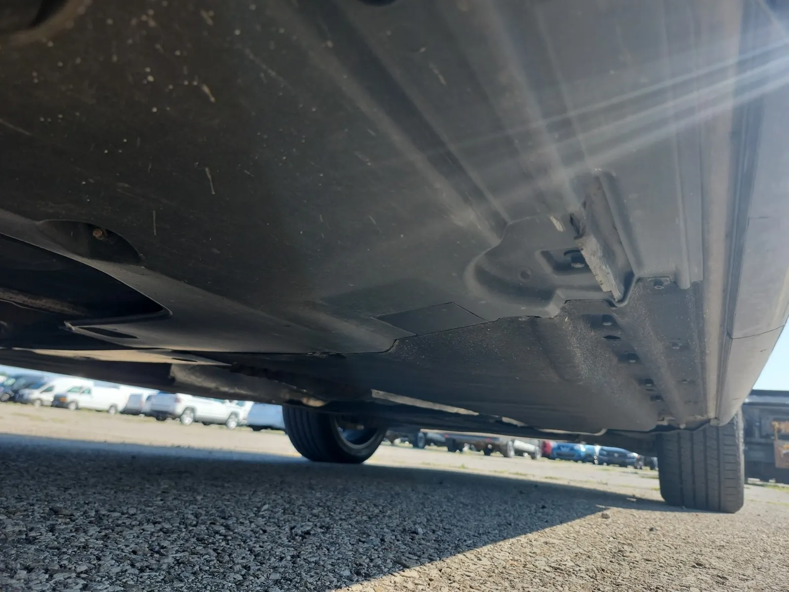 Undercarriage - Passenger Photo