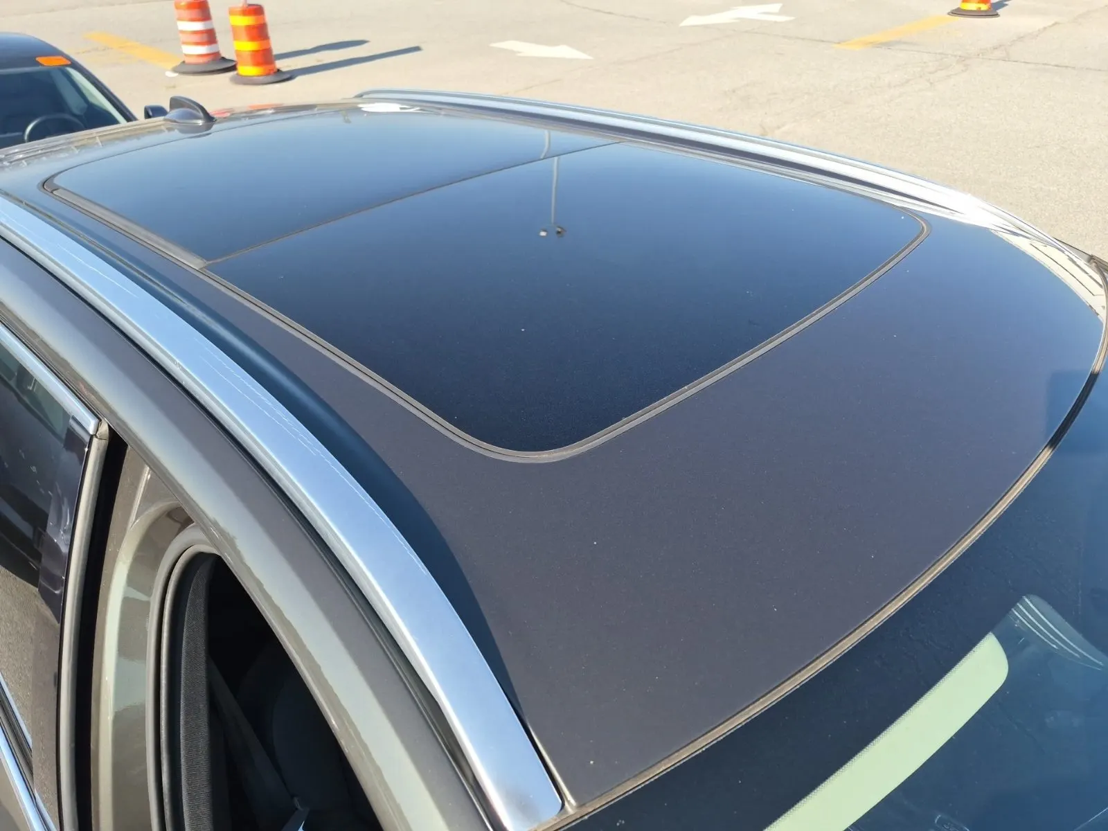 Exterior Roof Photo