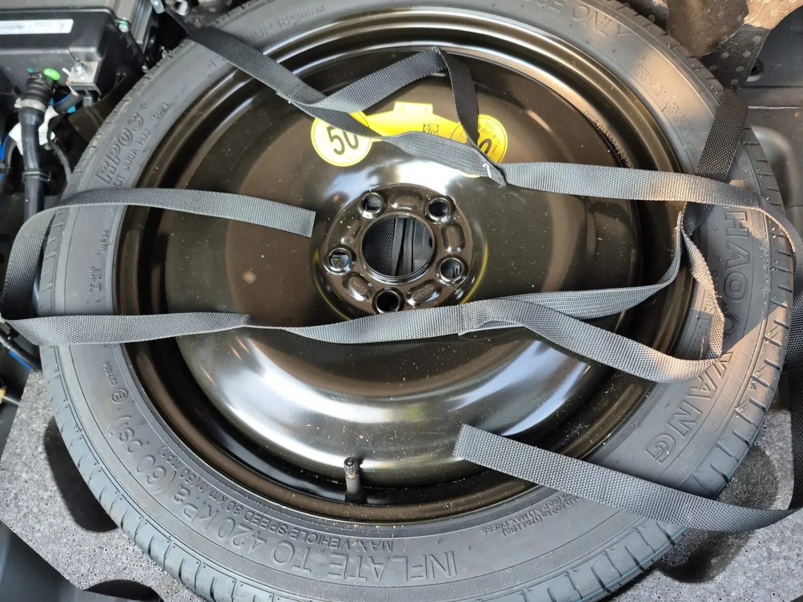 Spare Tire & Wheel Photo
