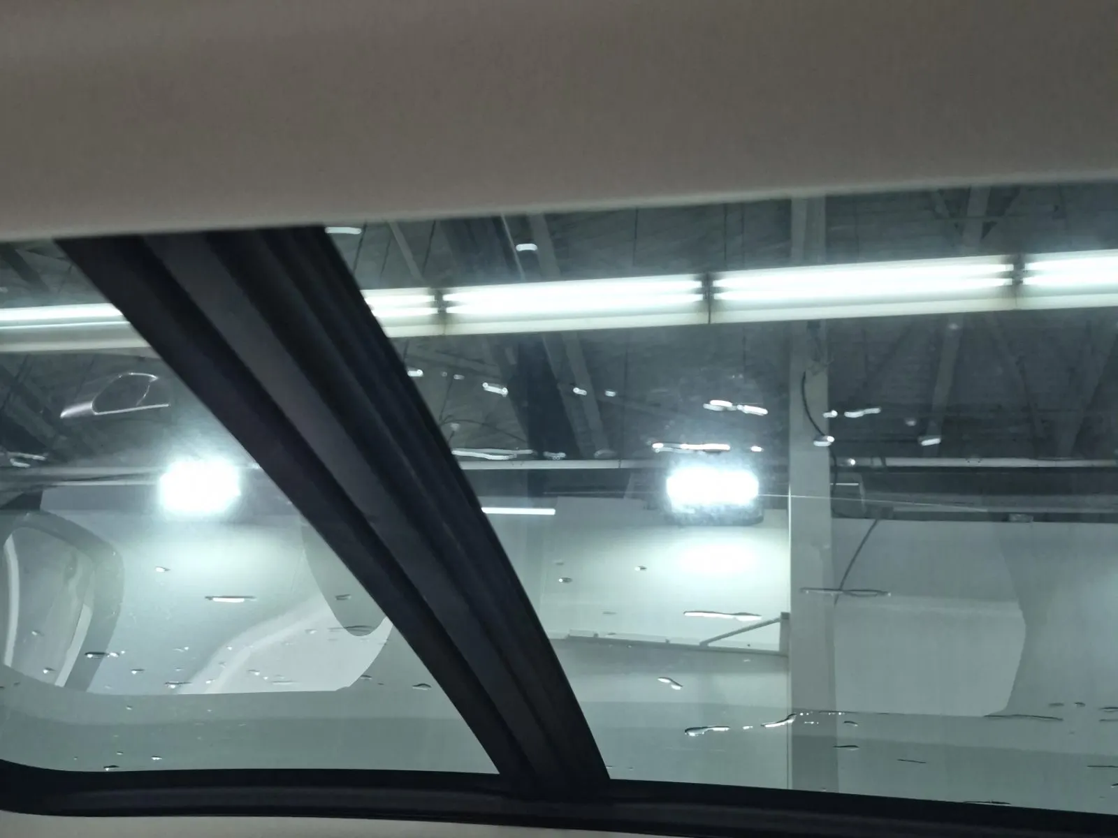 Interior Roof Photo