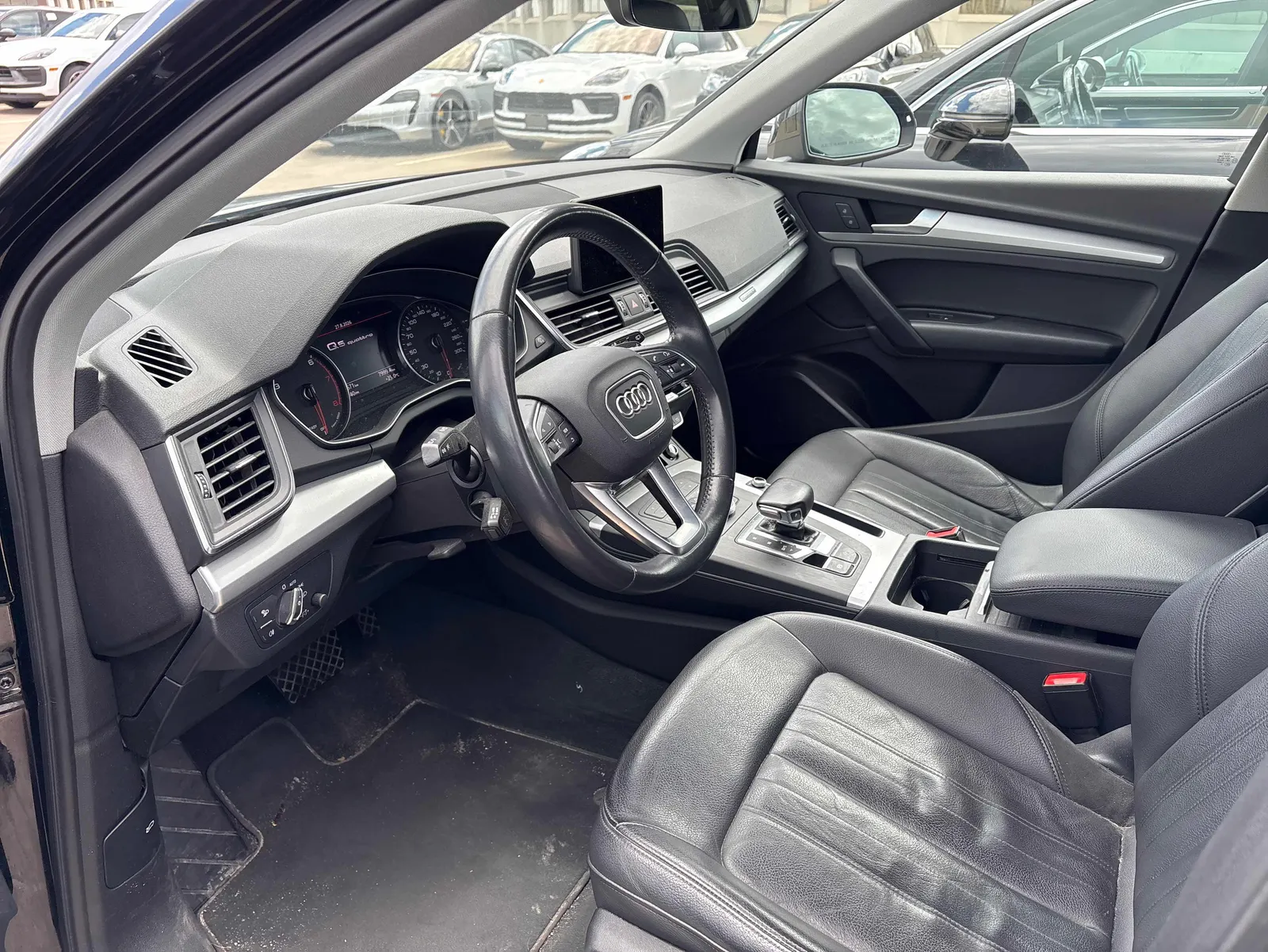 Interior driver side