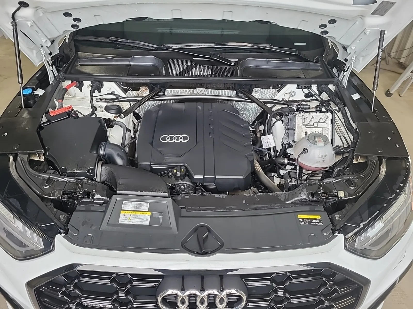 Engine Photo