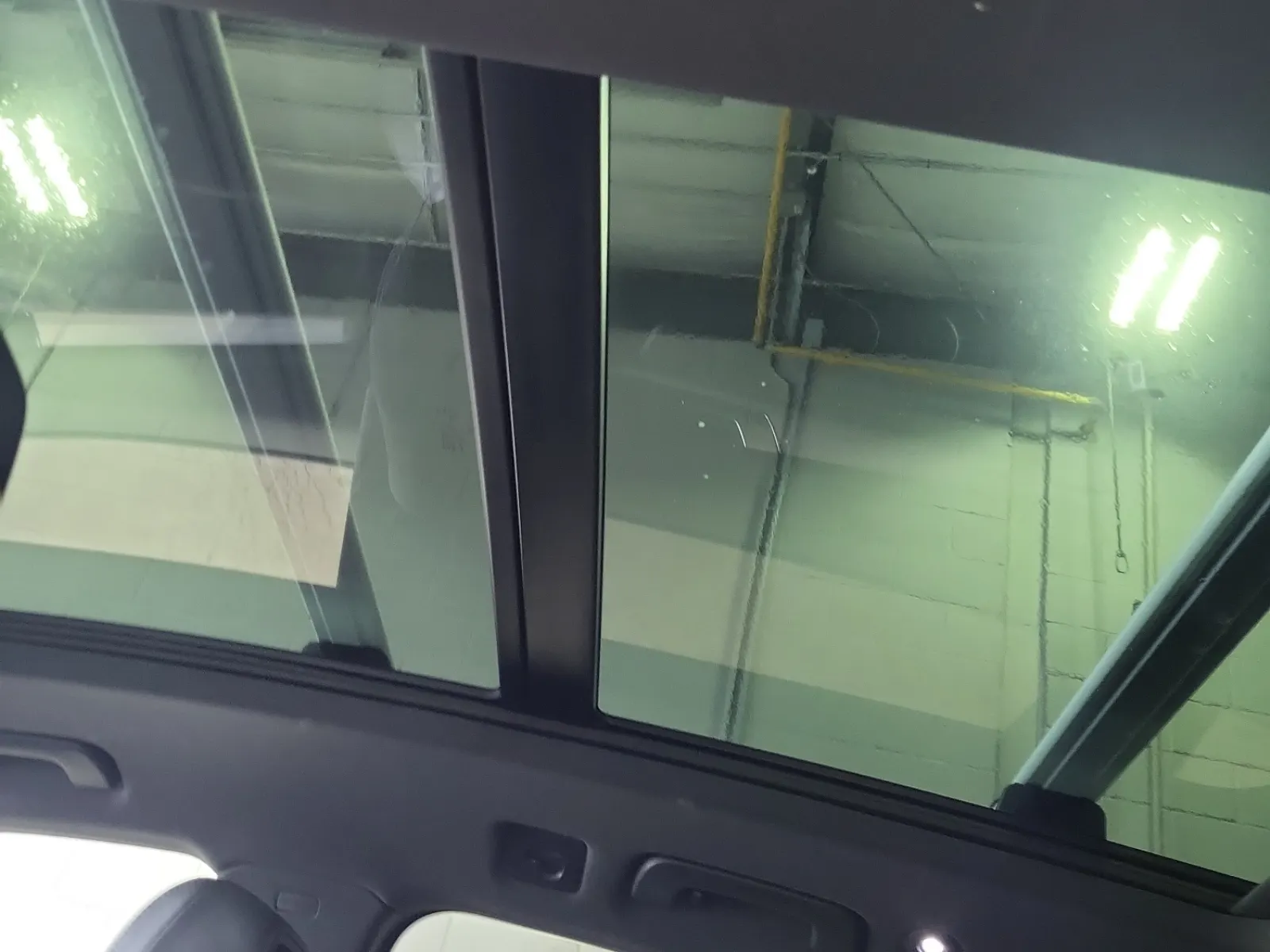Interior Roof Photo