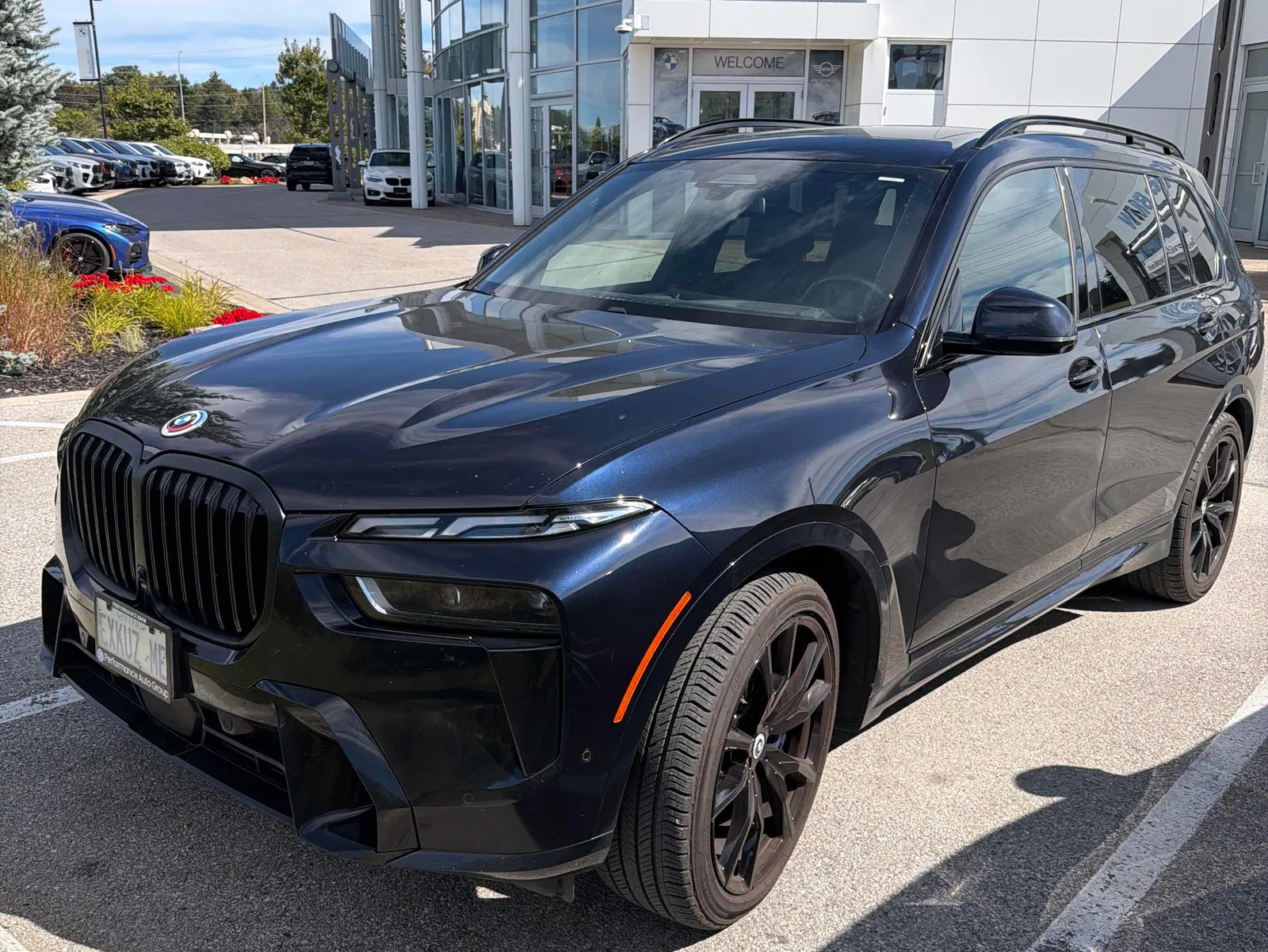 2023 BMW X7