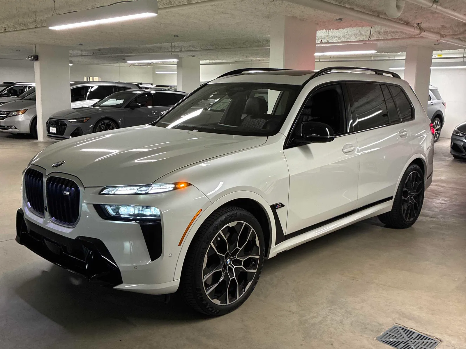 2025 BMW X7