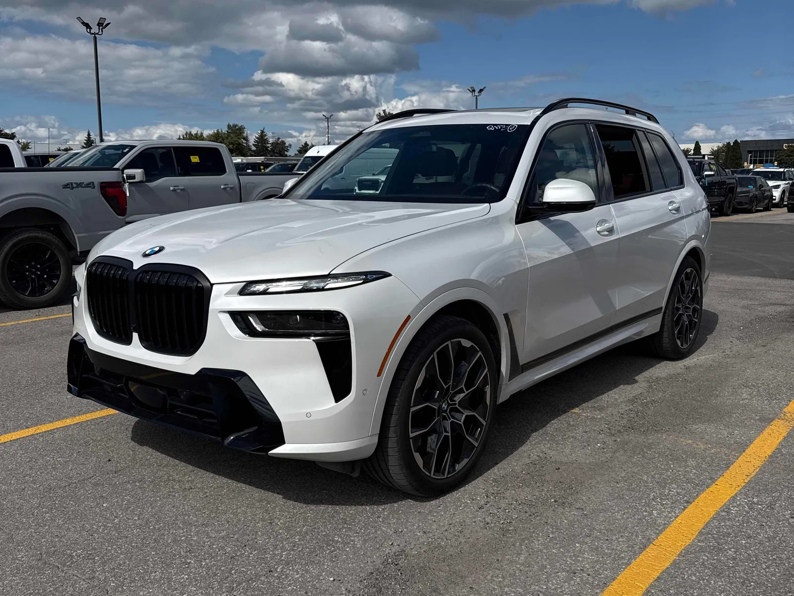 2025 BMW X7