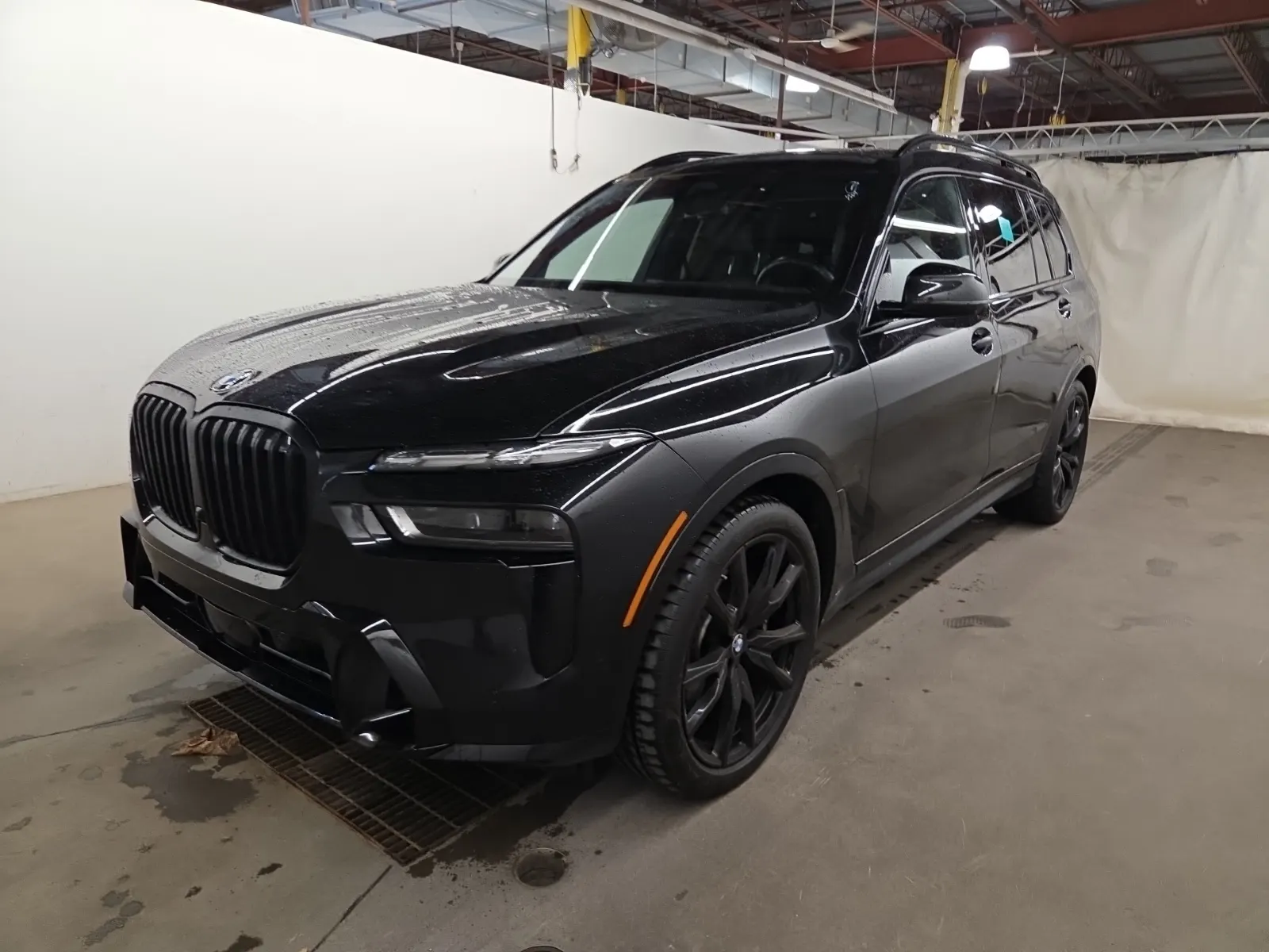 2025 BMW X7