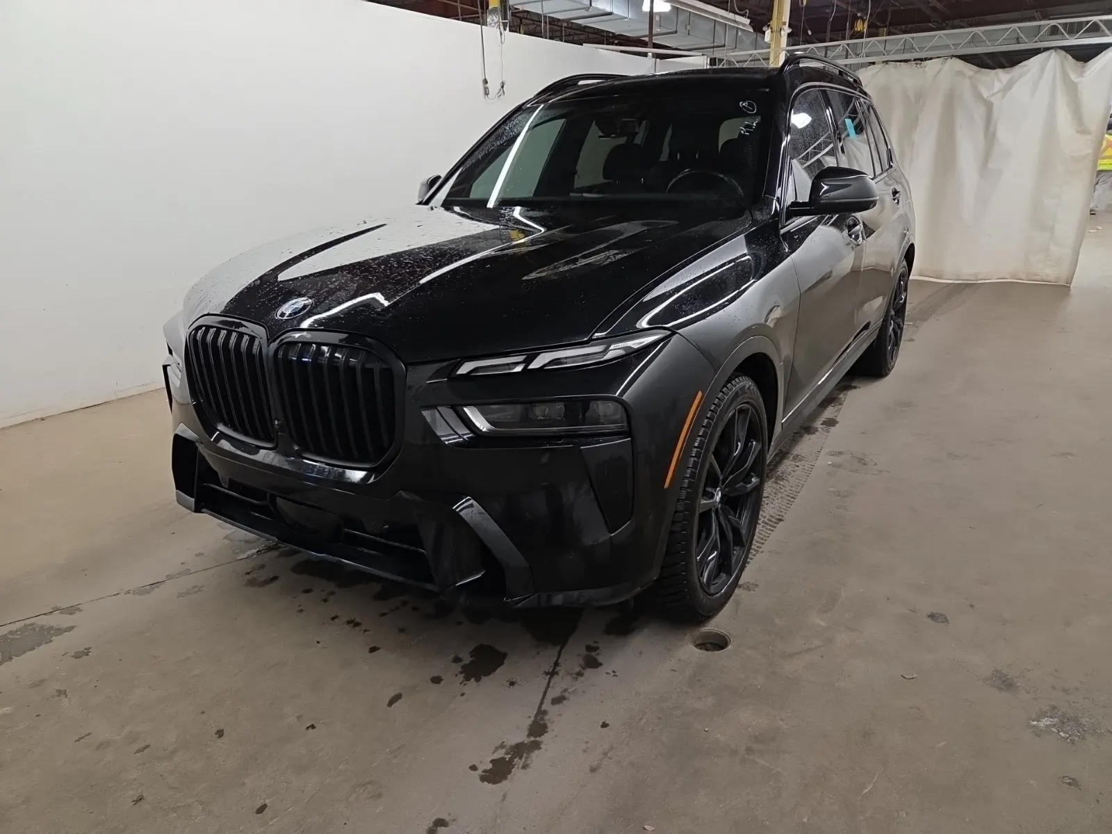 2024 BMW X7