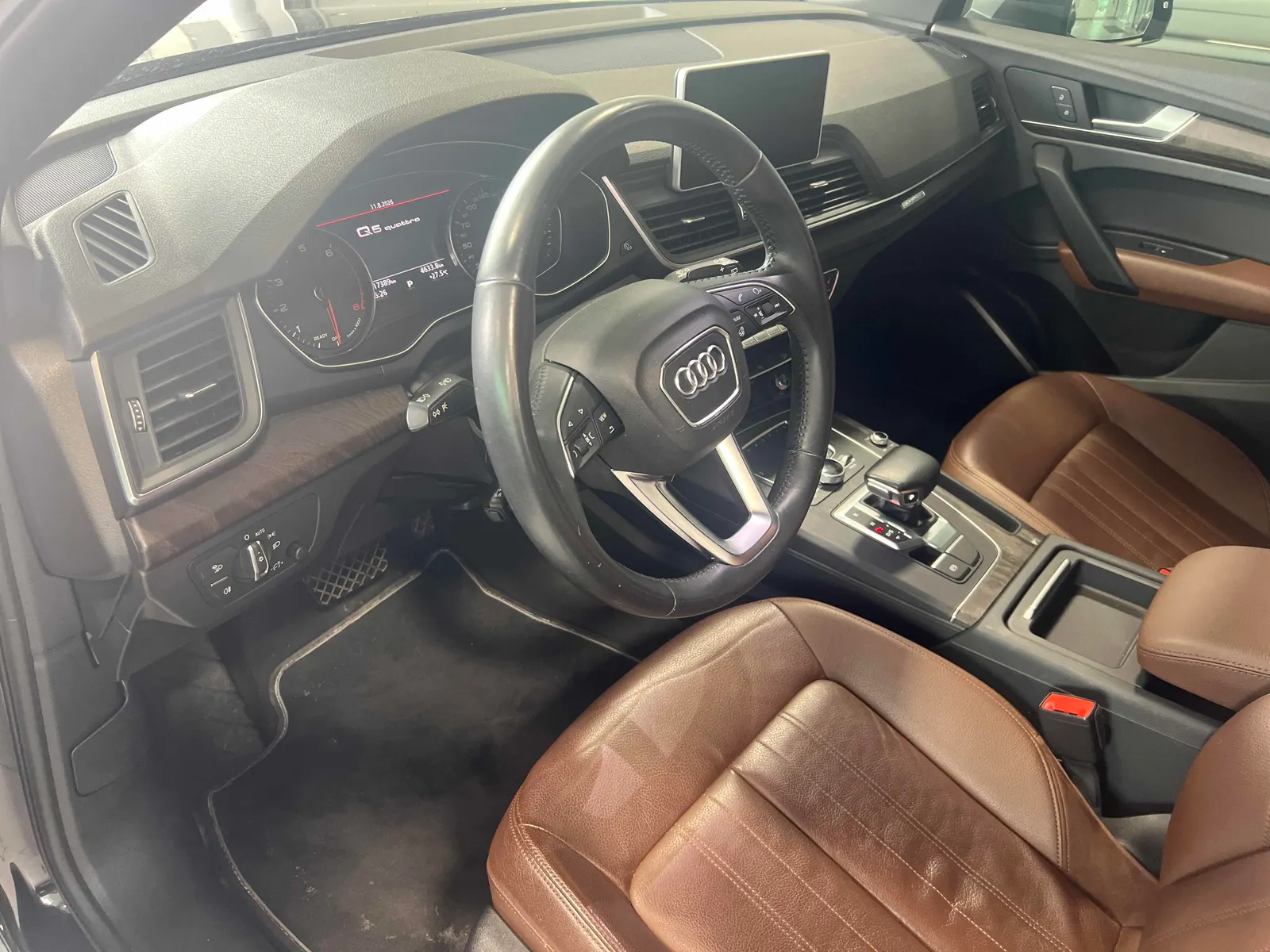 Interior driver side