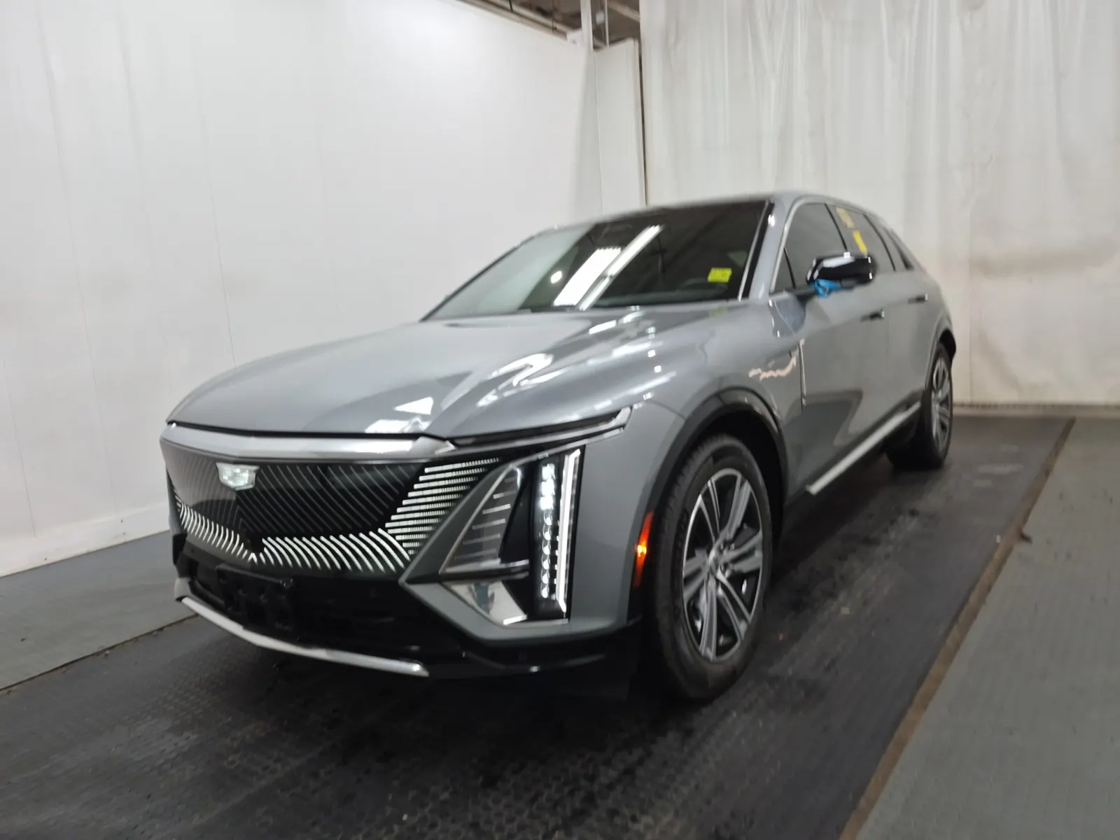 2024 Cadillac LYRIQ
