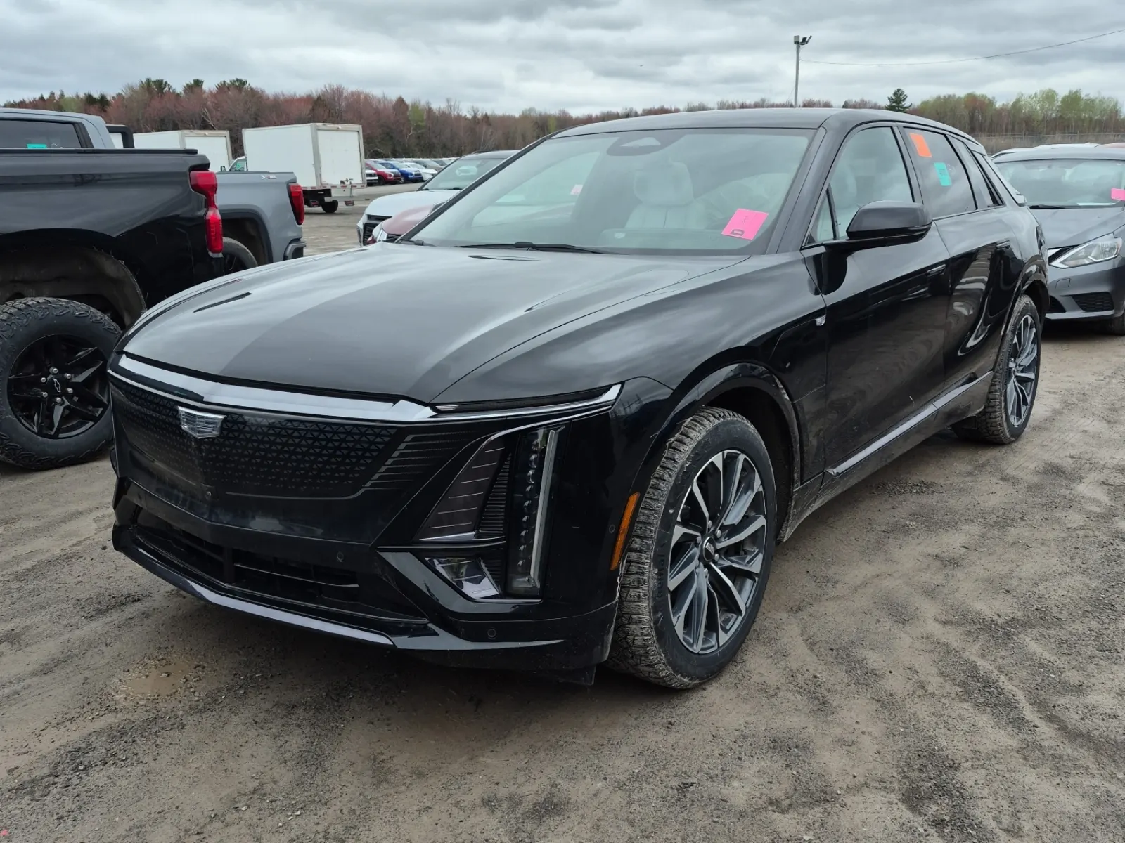 2024 Cadillac LYRIQ