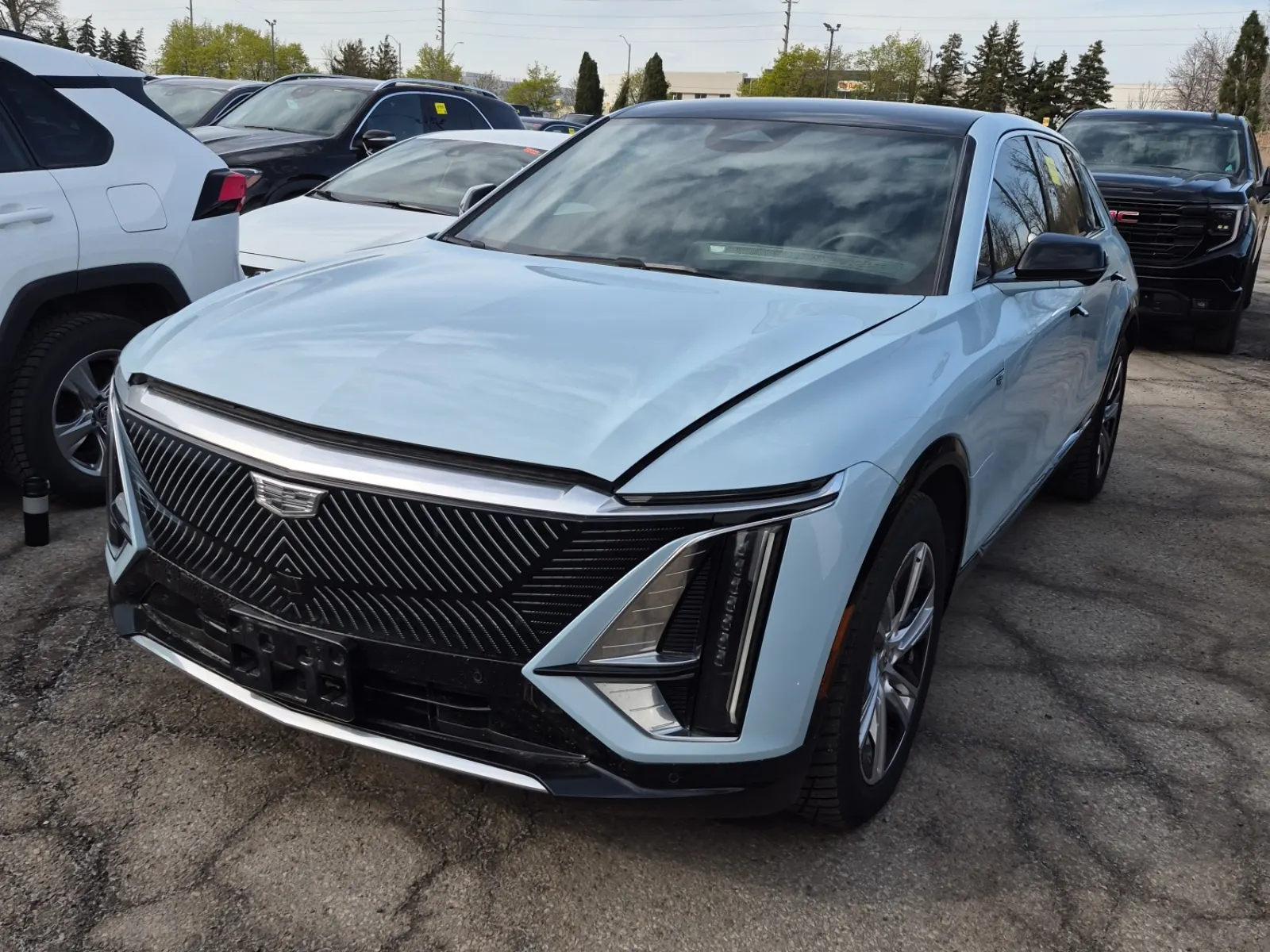 2024 Cadillac LYRIQ