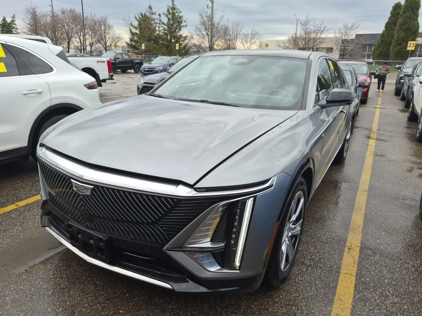 2024 Cadillac LYRIQ