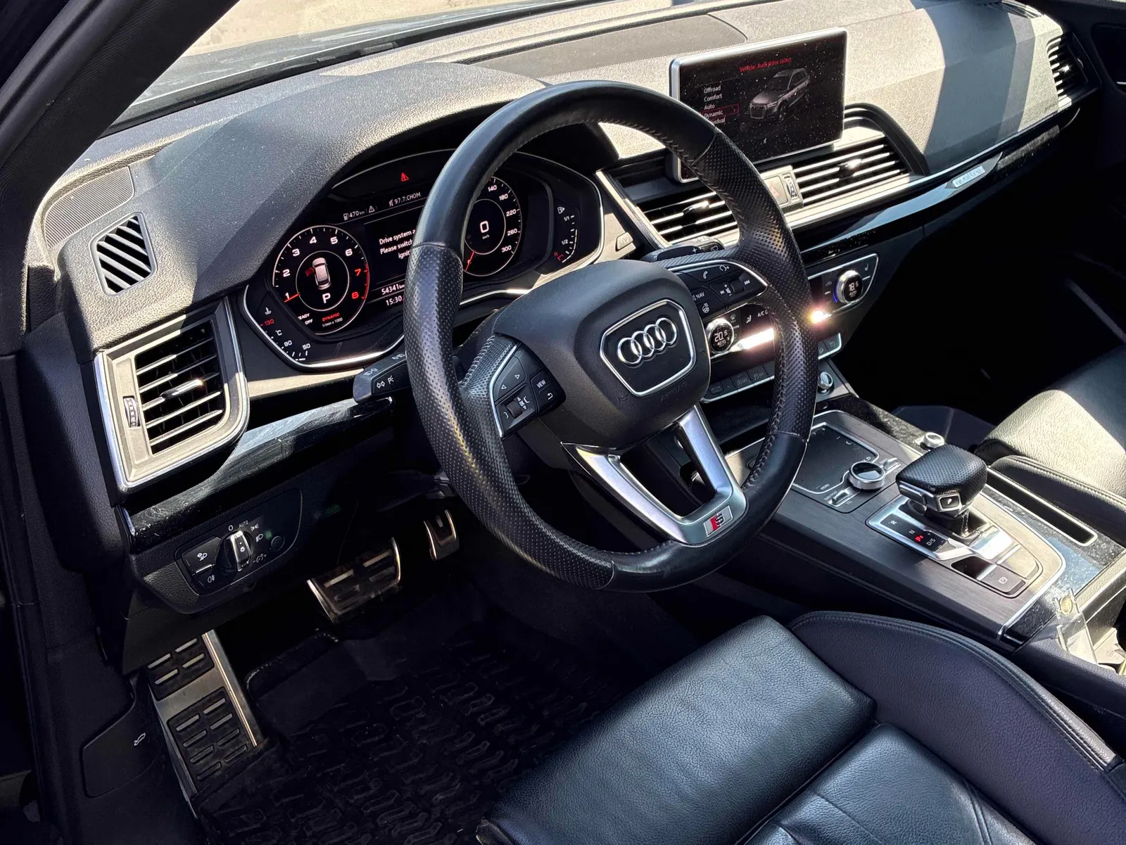 Interior driver side
