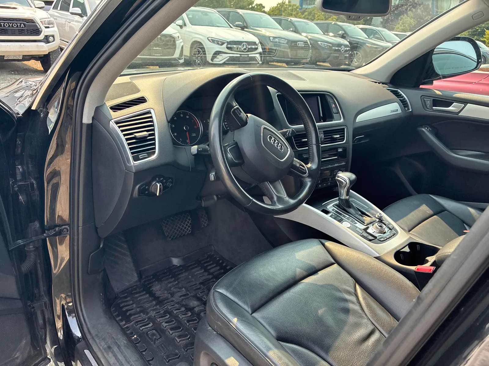Interior driver side