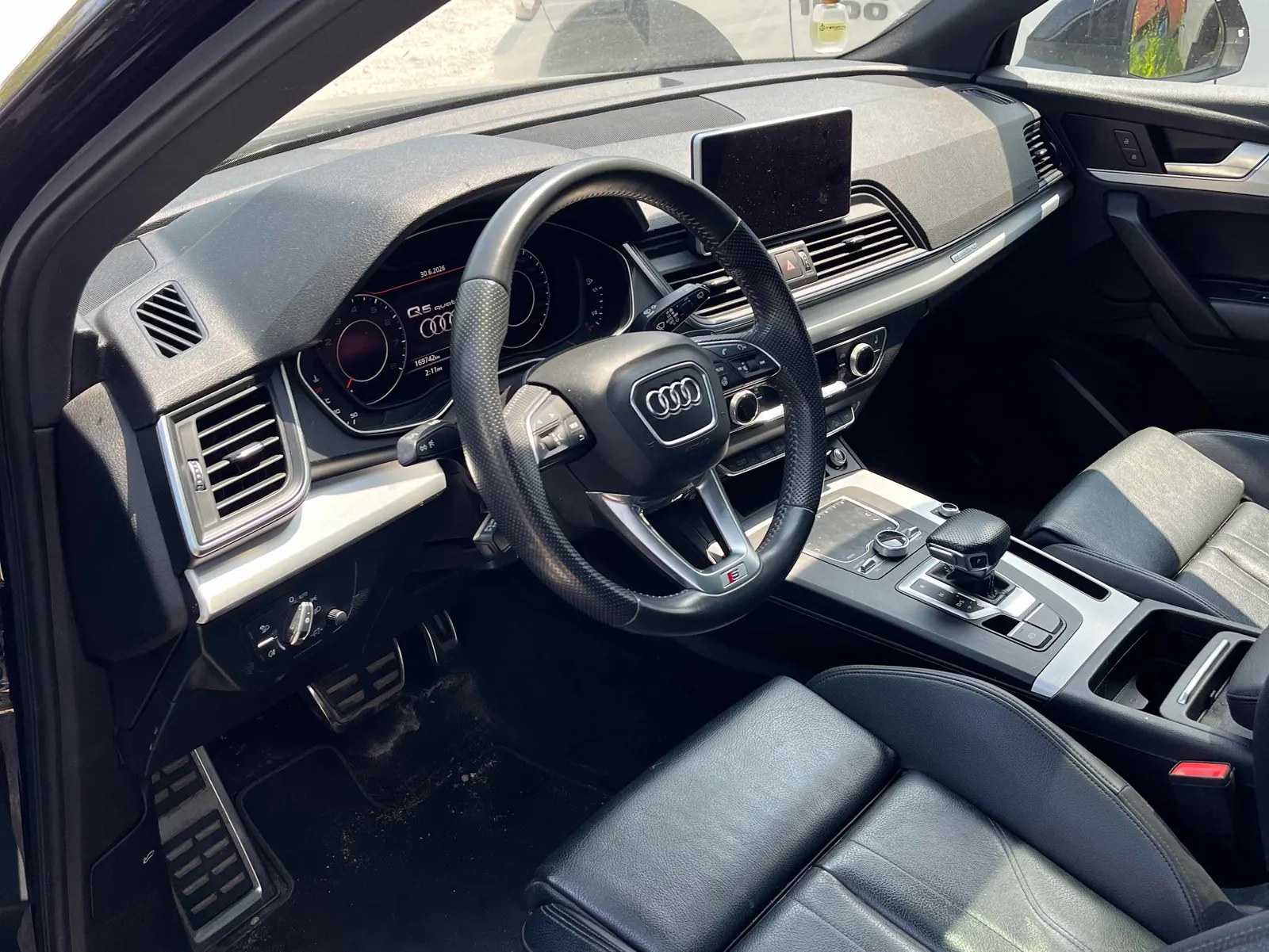 Interior driver side