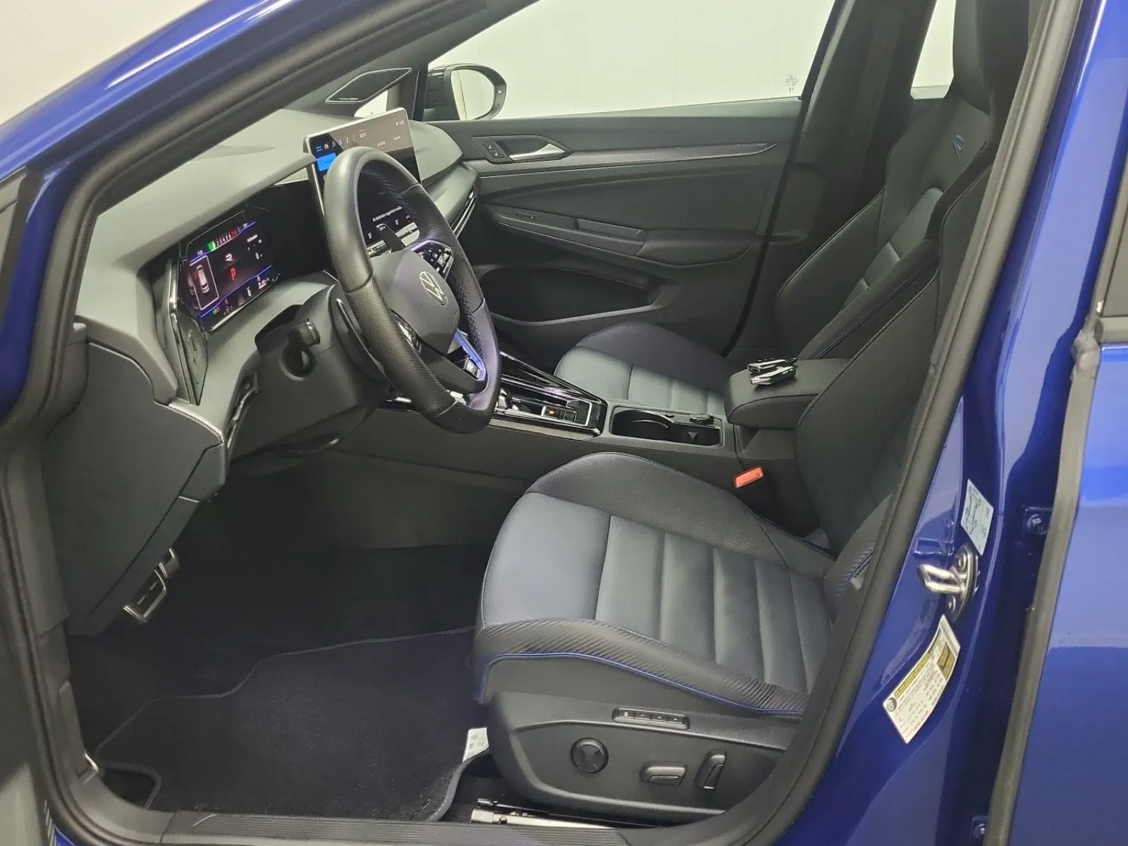 Front Interior Photo