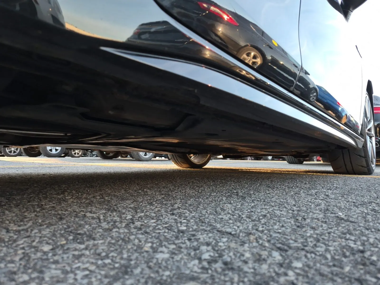 Undercarriage - Passenger Photo