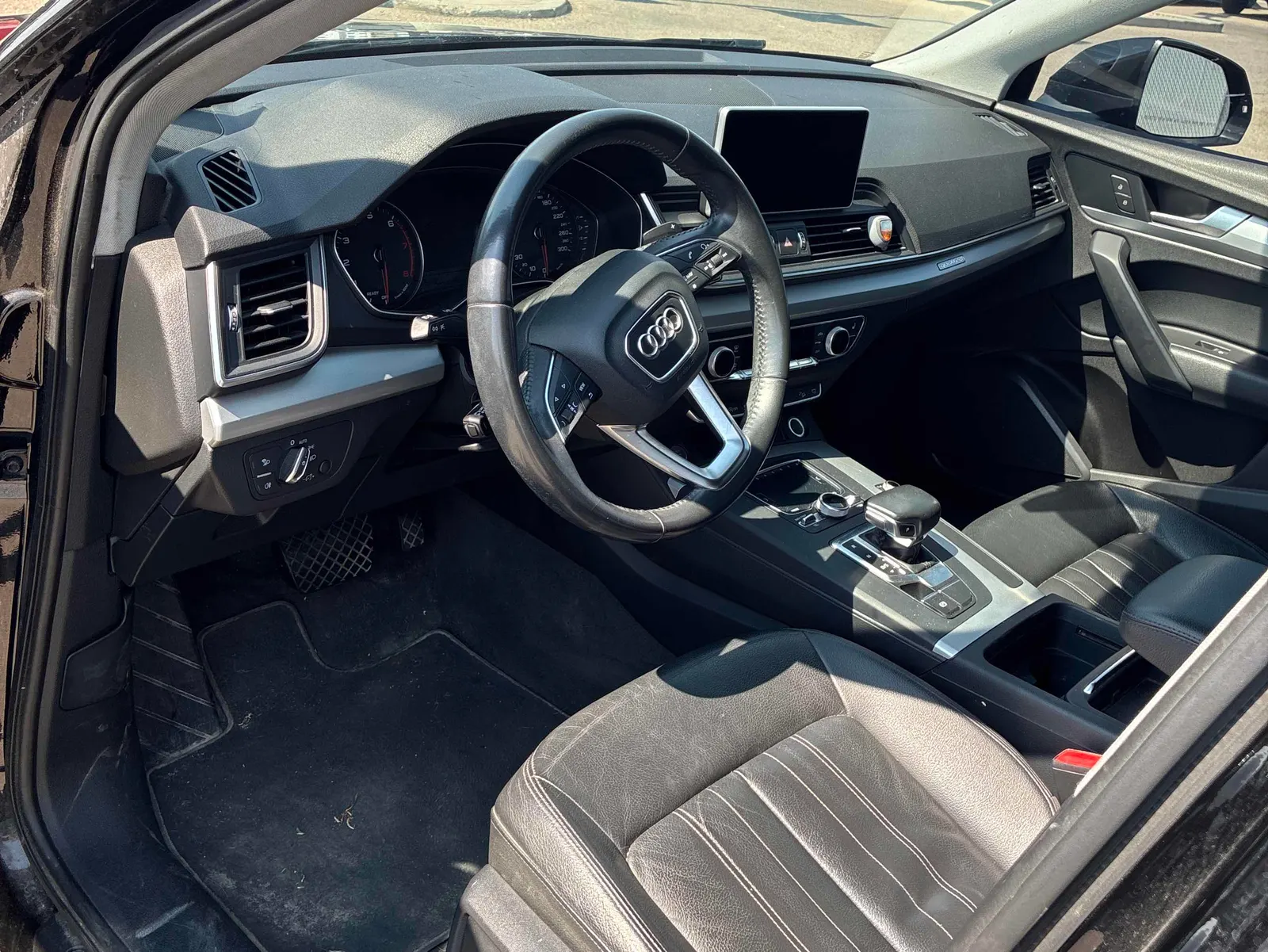Interior driver side