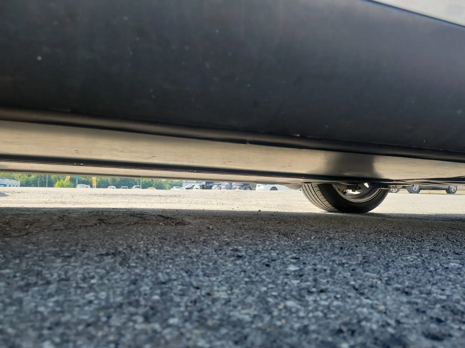 Undercarriage - Driver Photo