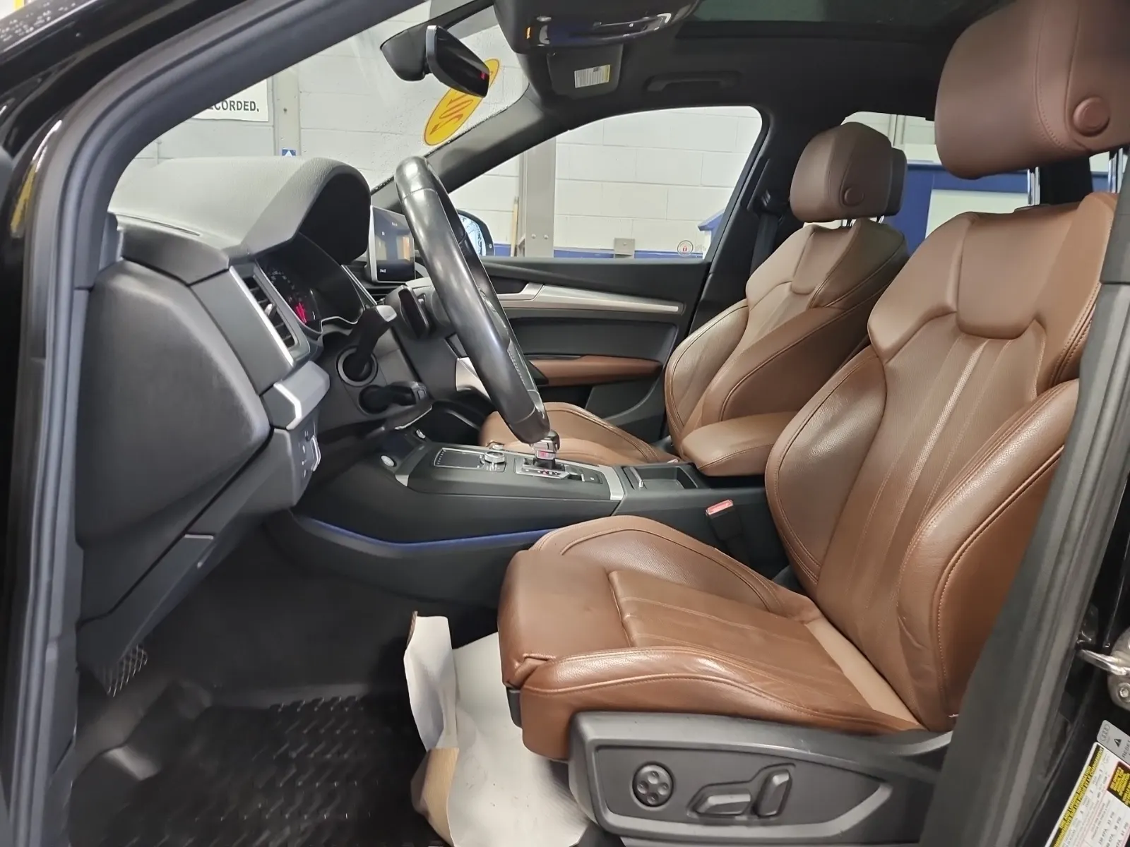 Front Interior Photo
