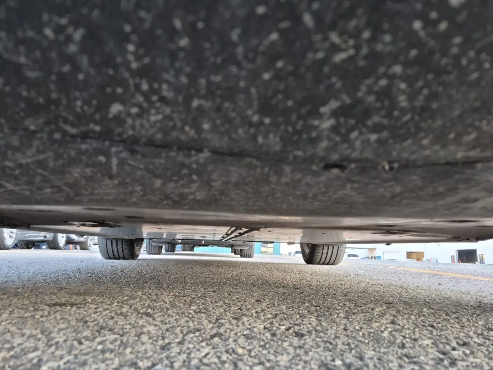 Undercarriage - Front Photo