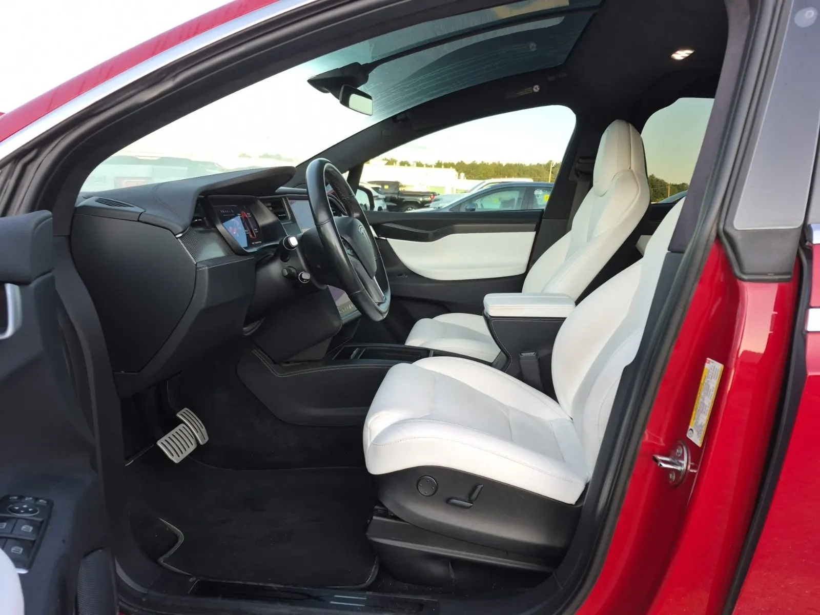 Front Interior Photo
