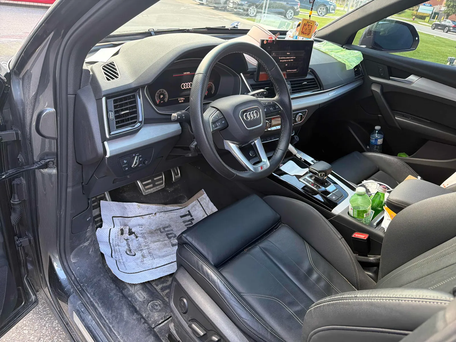 Interior driver side