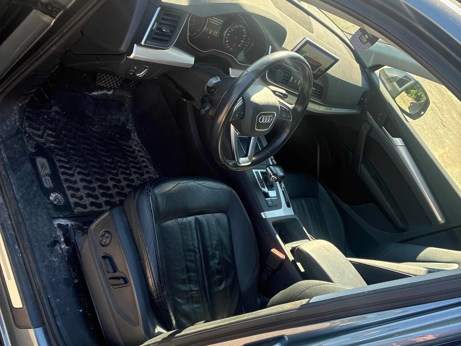 Interior driver side