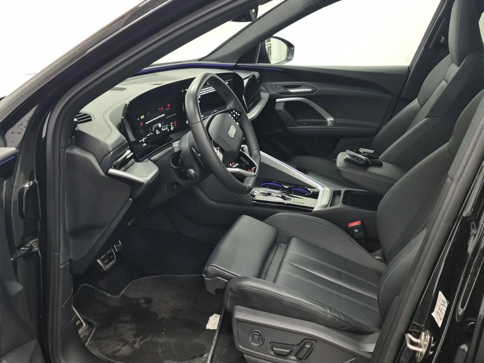 Interior driver side