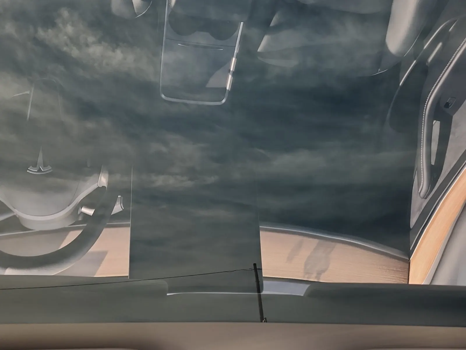 Interior Roof Photo