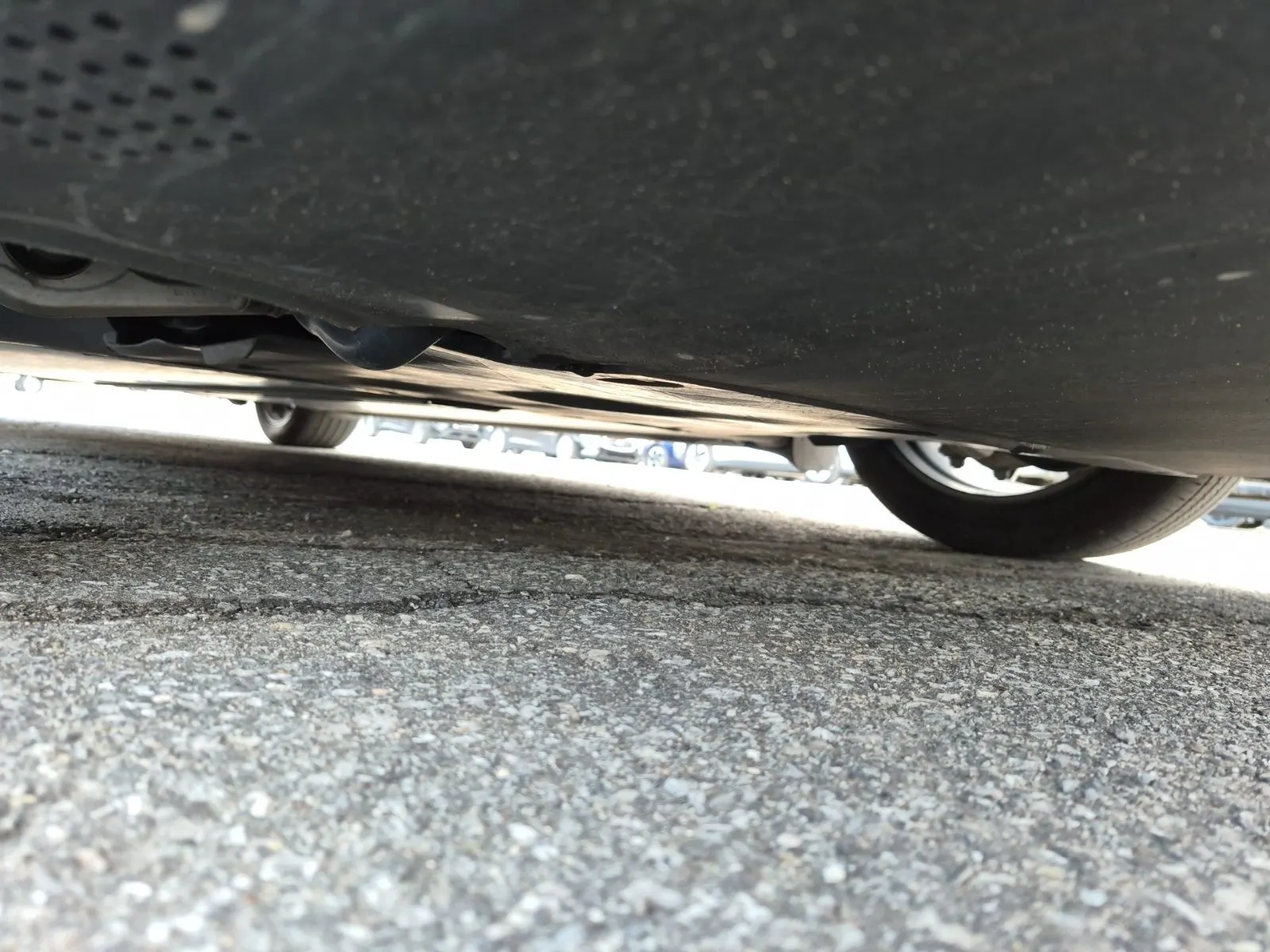Undercarriage - Front Photo