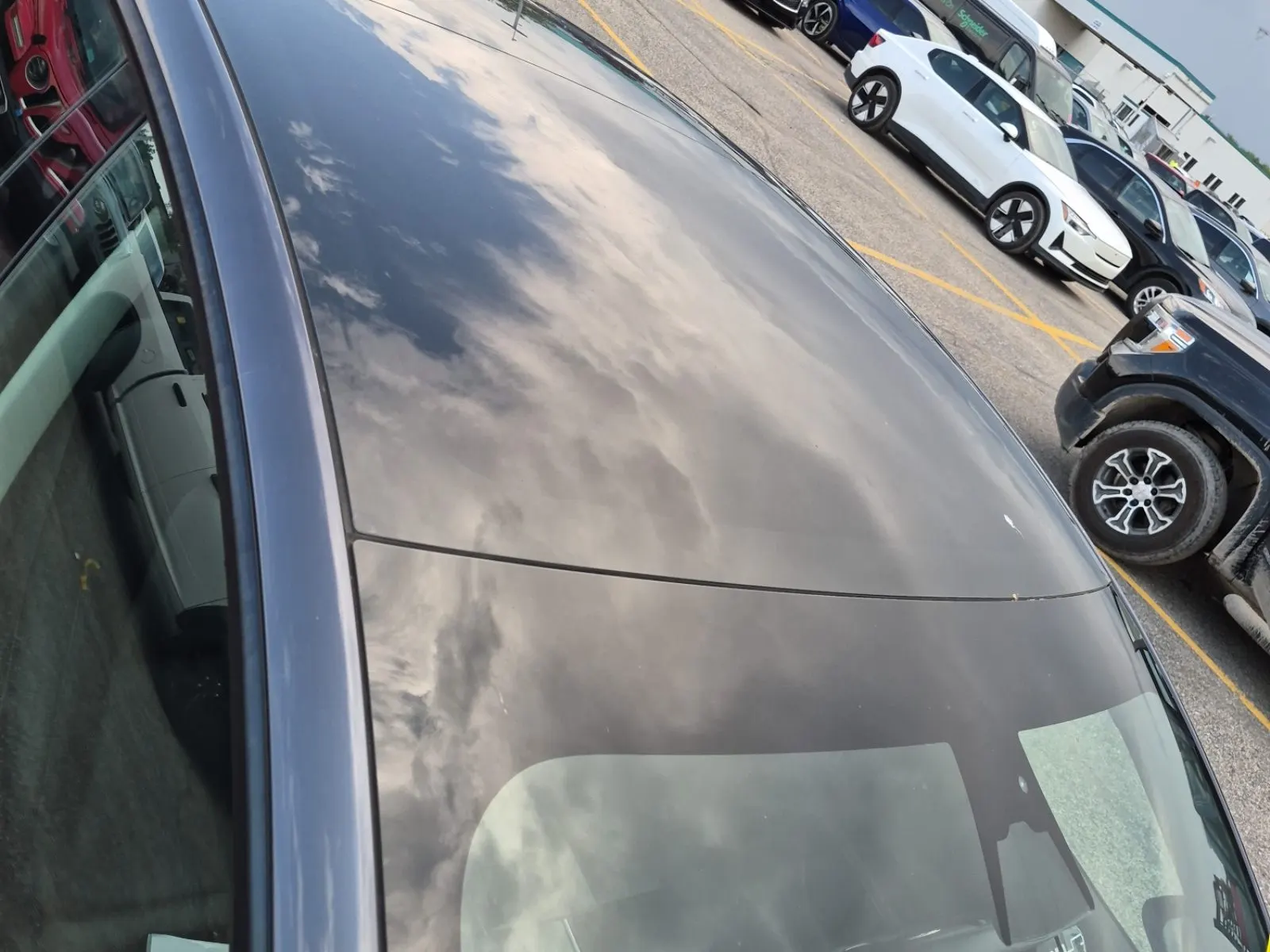 Exterior Roof Photo