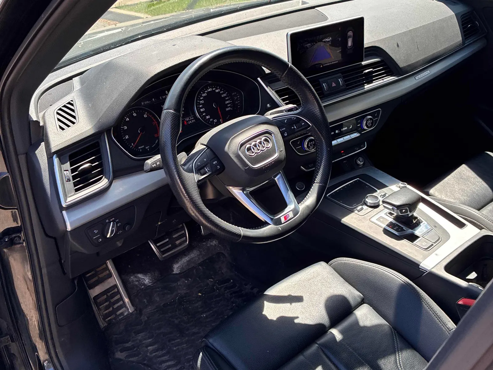 Interior driver side