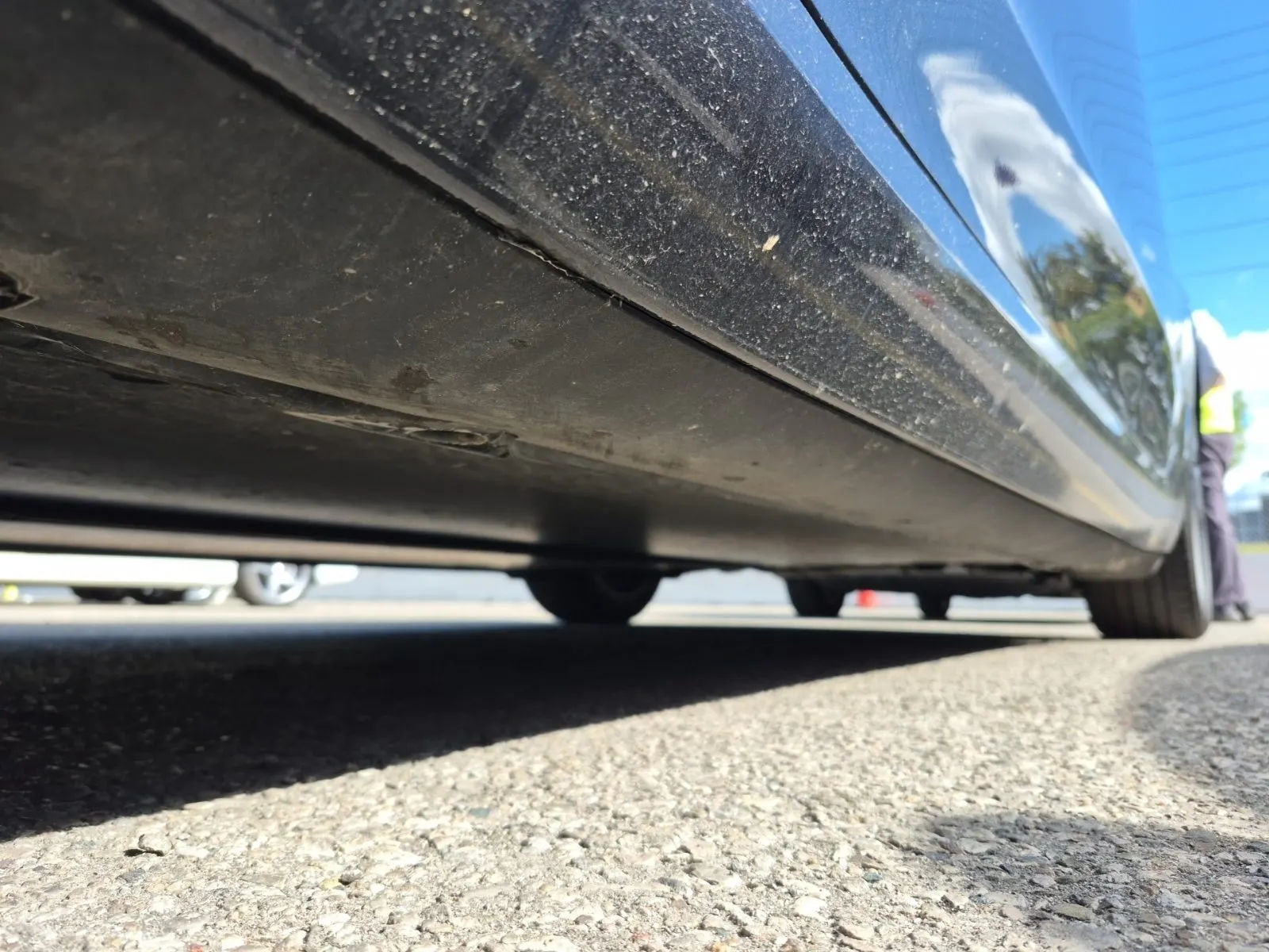 Undercarriage - Driver Photo