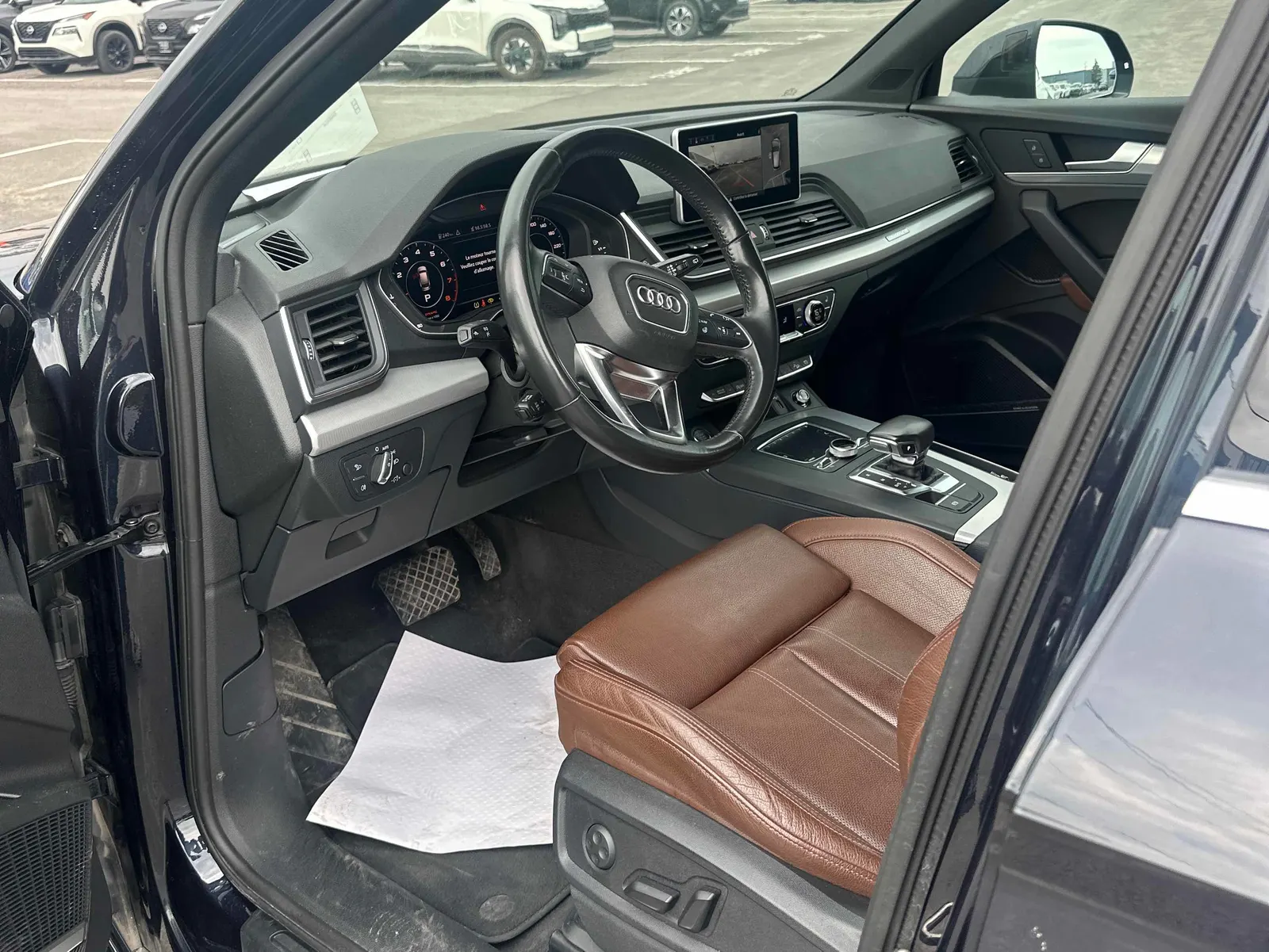 Interior driver side