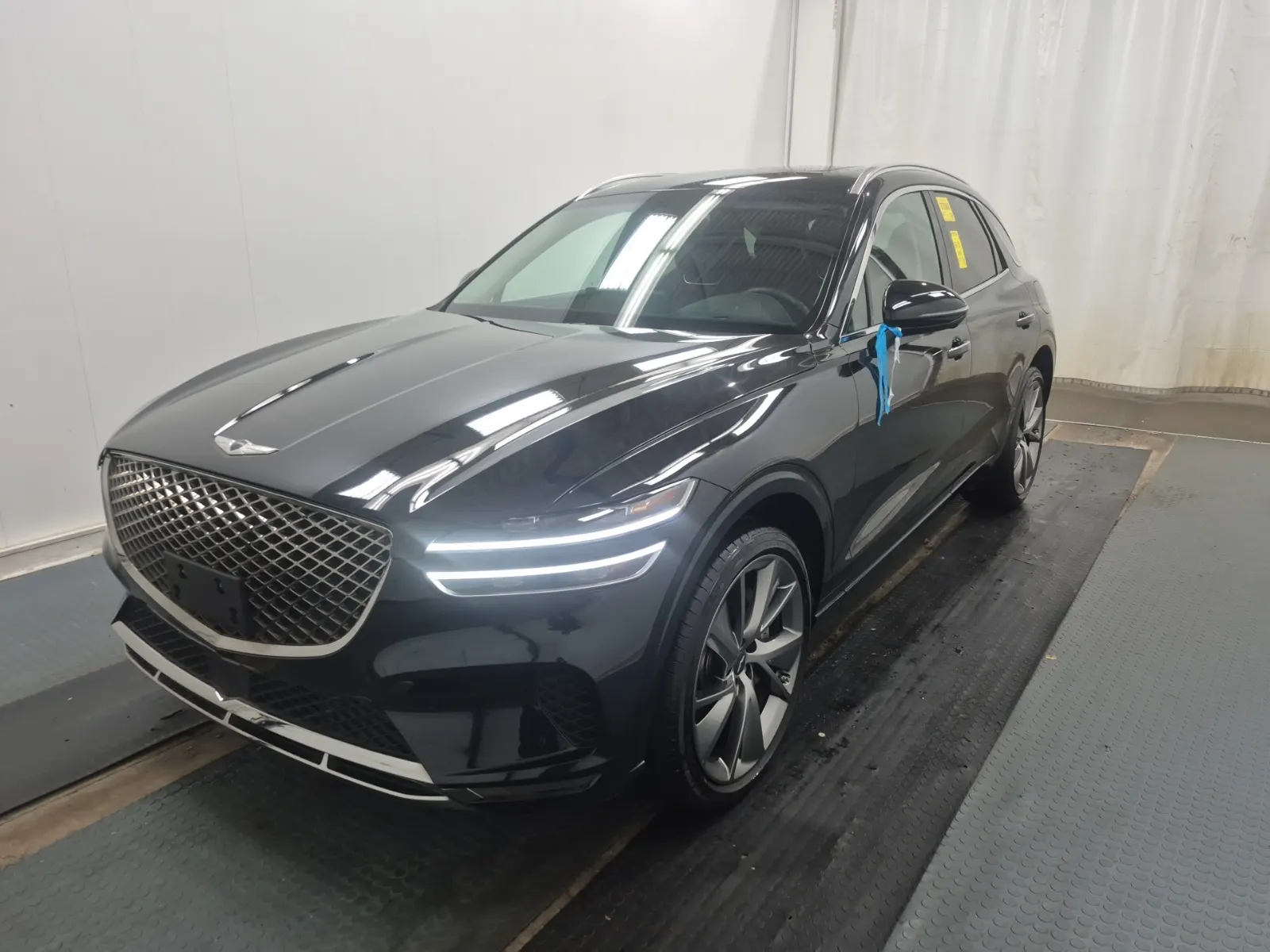 2025 Genesis GV70