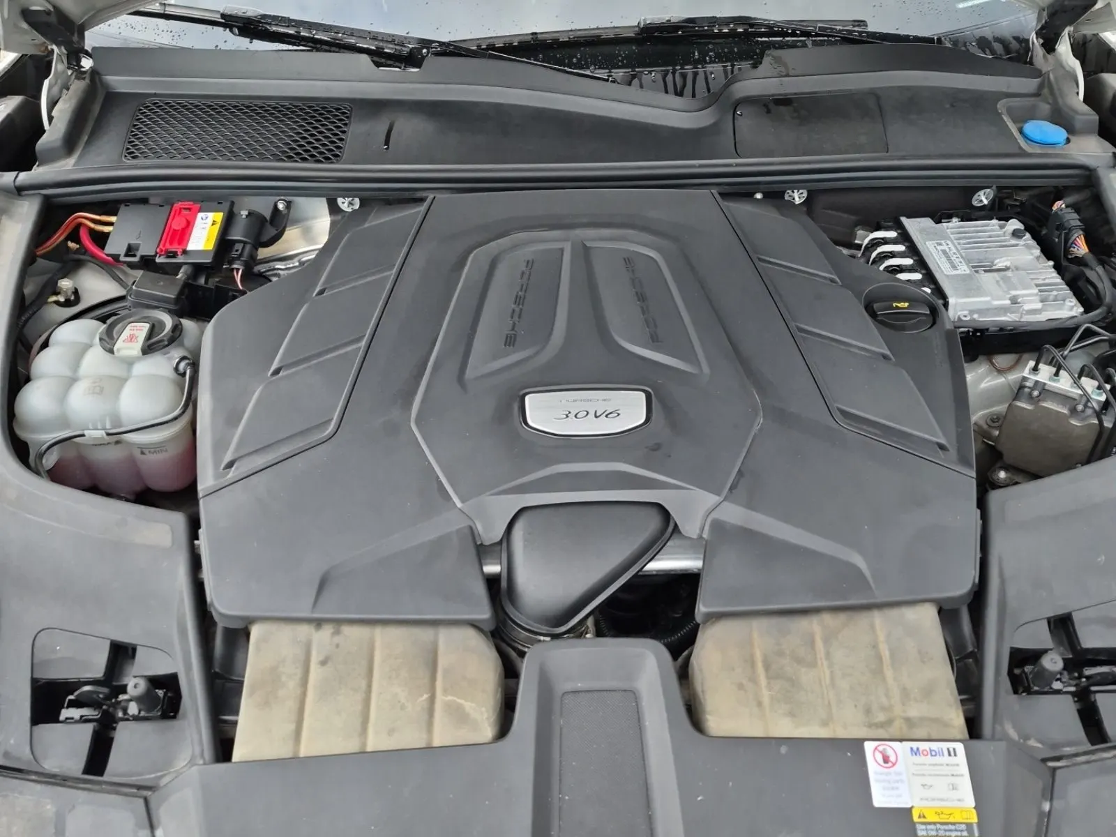Engine Photo