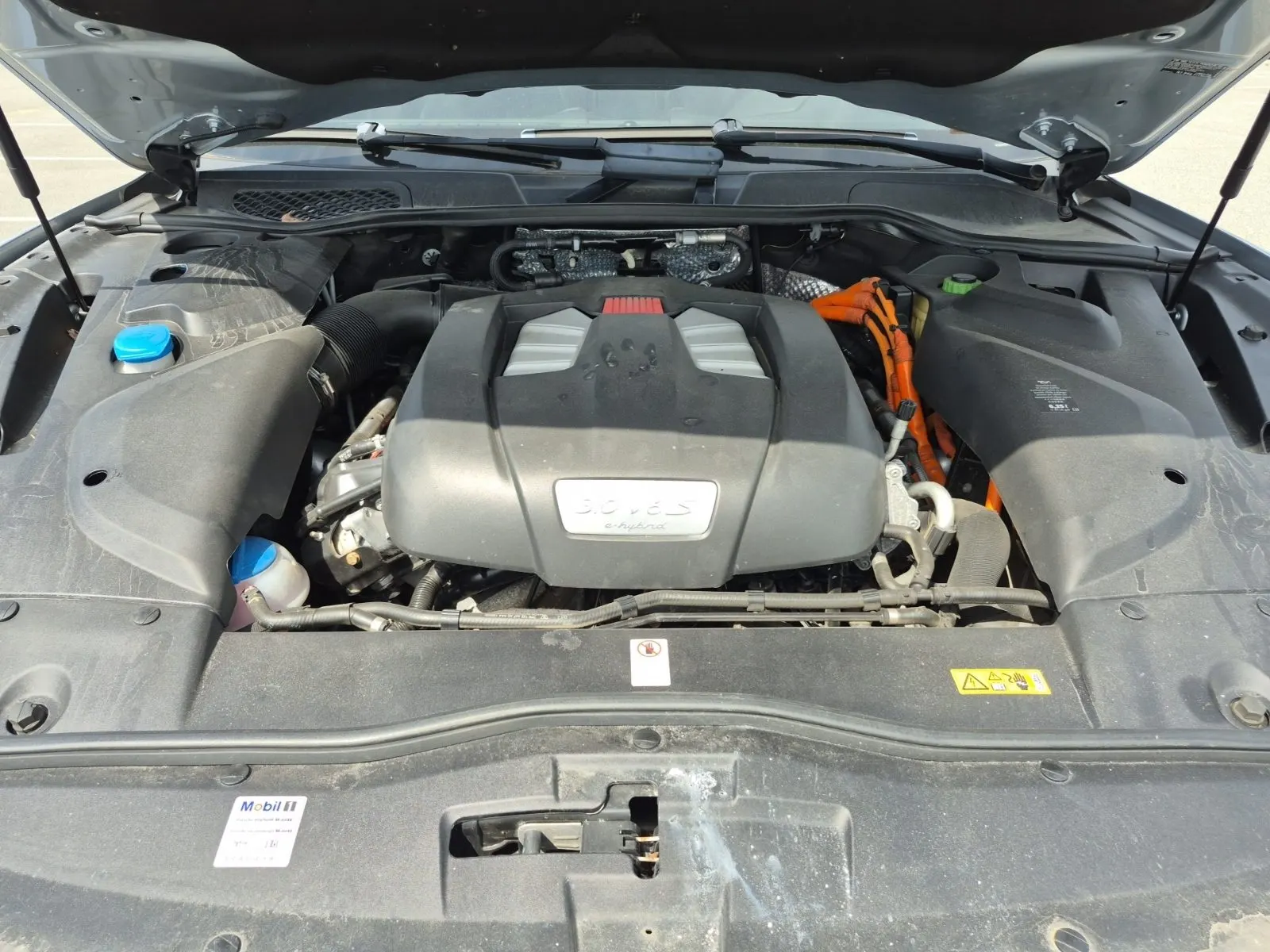Engine Photo